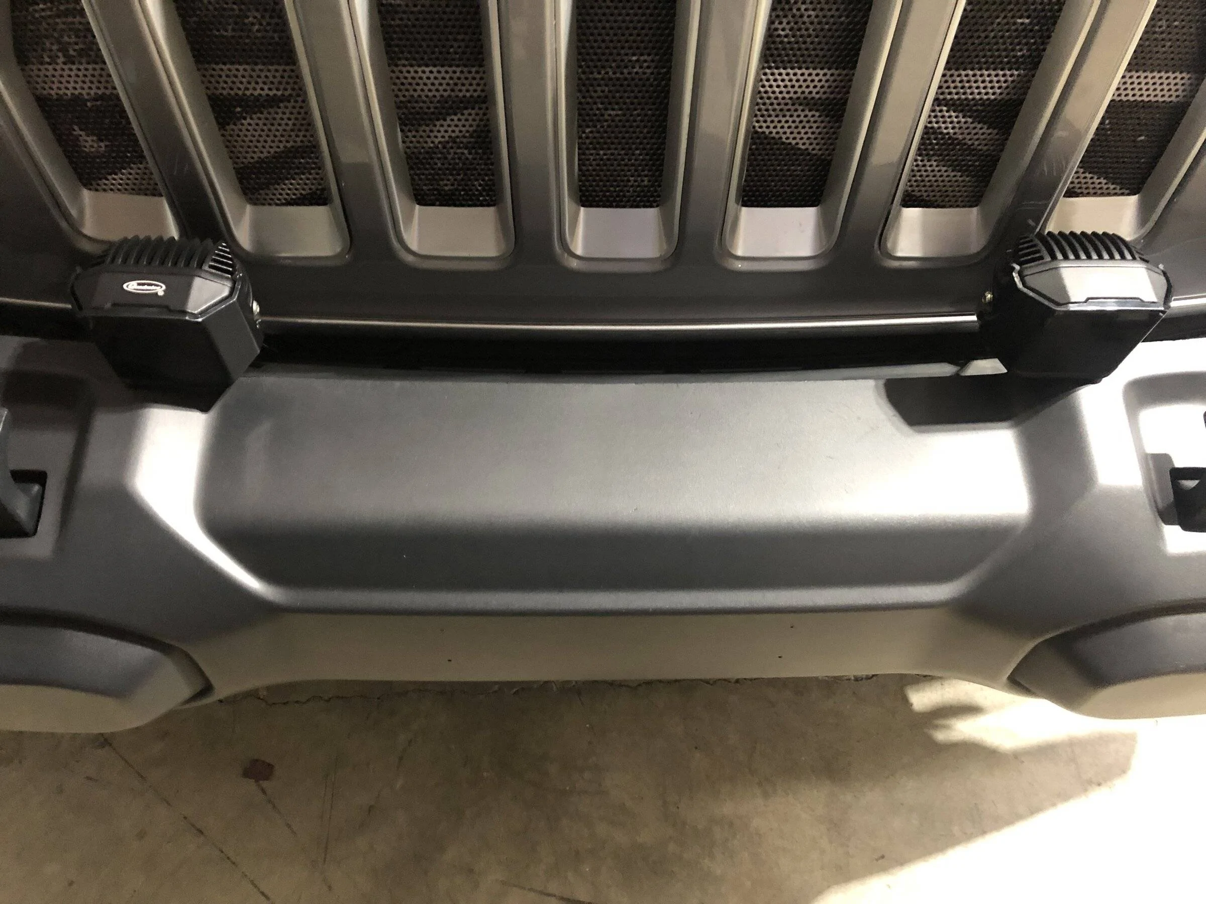 Jeep Wrangler JL Non-Rubicon Bumper Light Bar??? IMG_1651