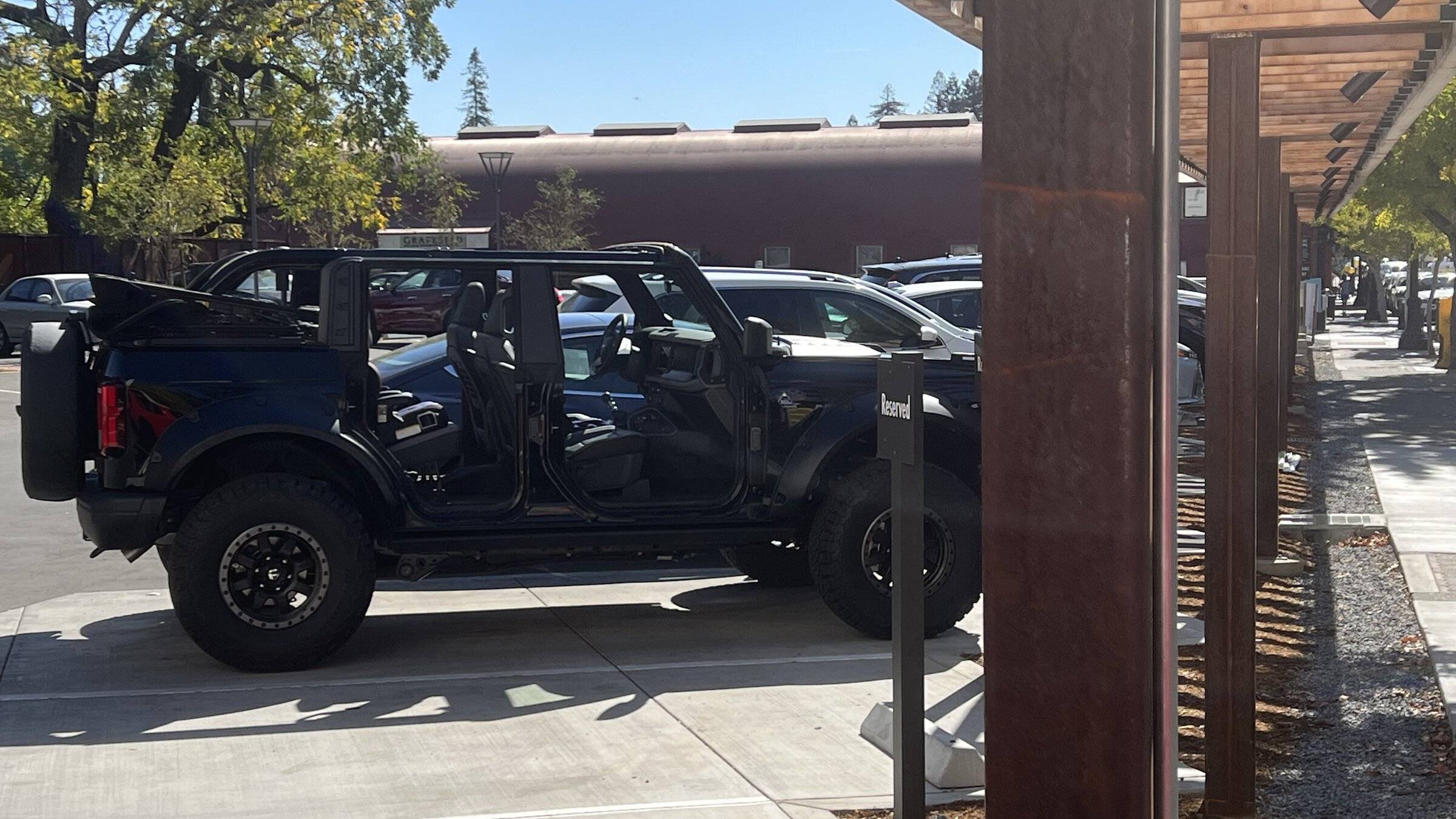 Jeep Wrangler JL All this Bronco talk ??? 5253BE2F-AFF0-469E-9A8D-D3A23876ADCA