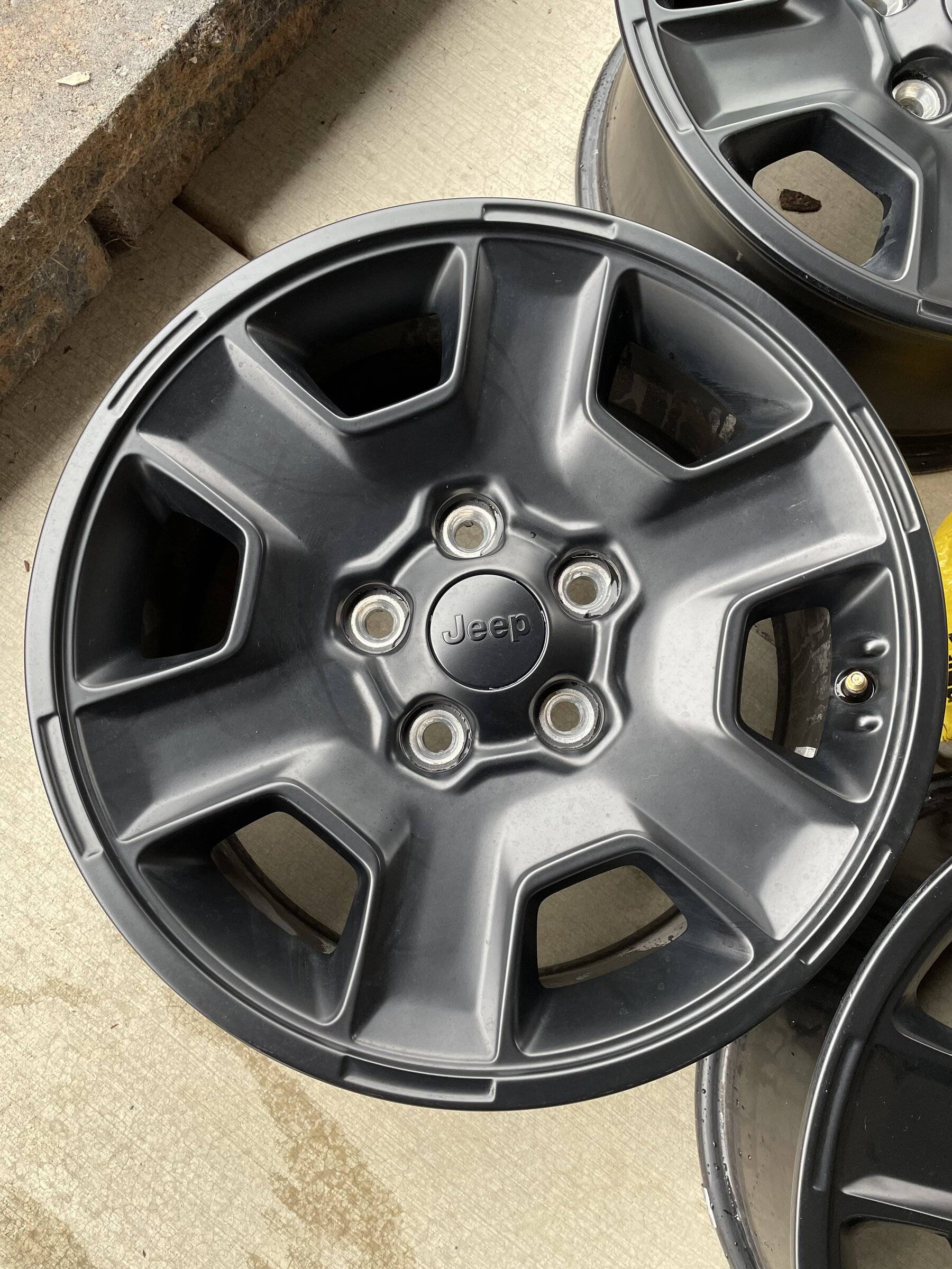 Jeep Wrangler JL OEM Gladiator Mojave Wheels E951C9F2-88F7-40D3-90FC-FB4B004361F7