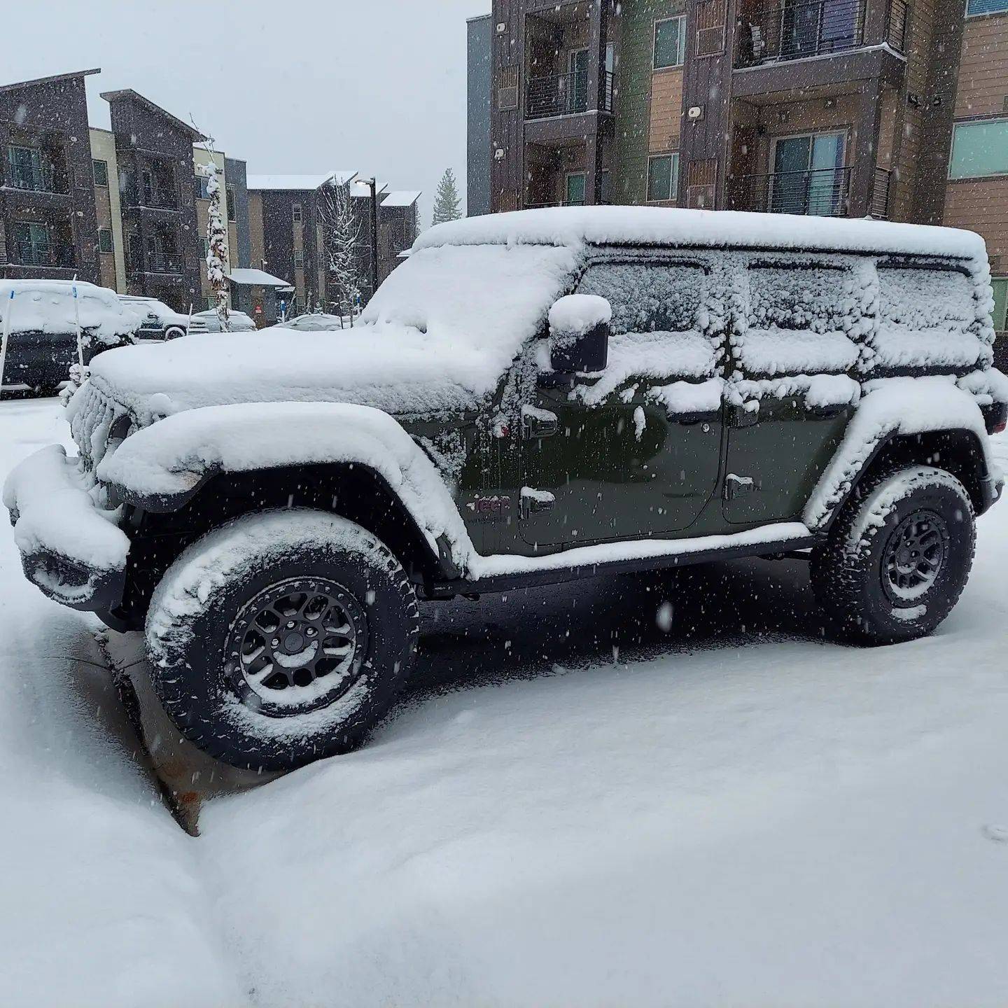 Jeep Wrangler JL Post your progress on Extreme Recon package here 265175247_3136504389914274_5712438098281965703_n
