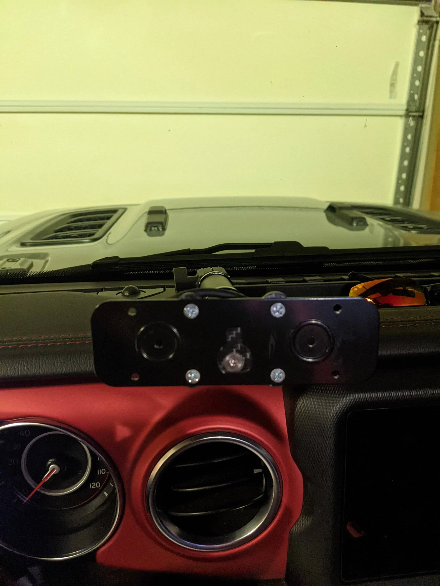 Jeep Wrangler JL Ham Radio Wiring PXL_20211211_224154176