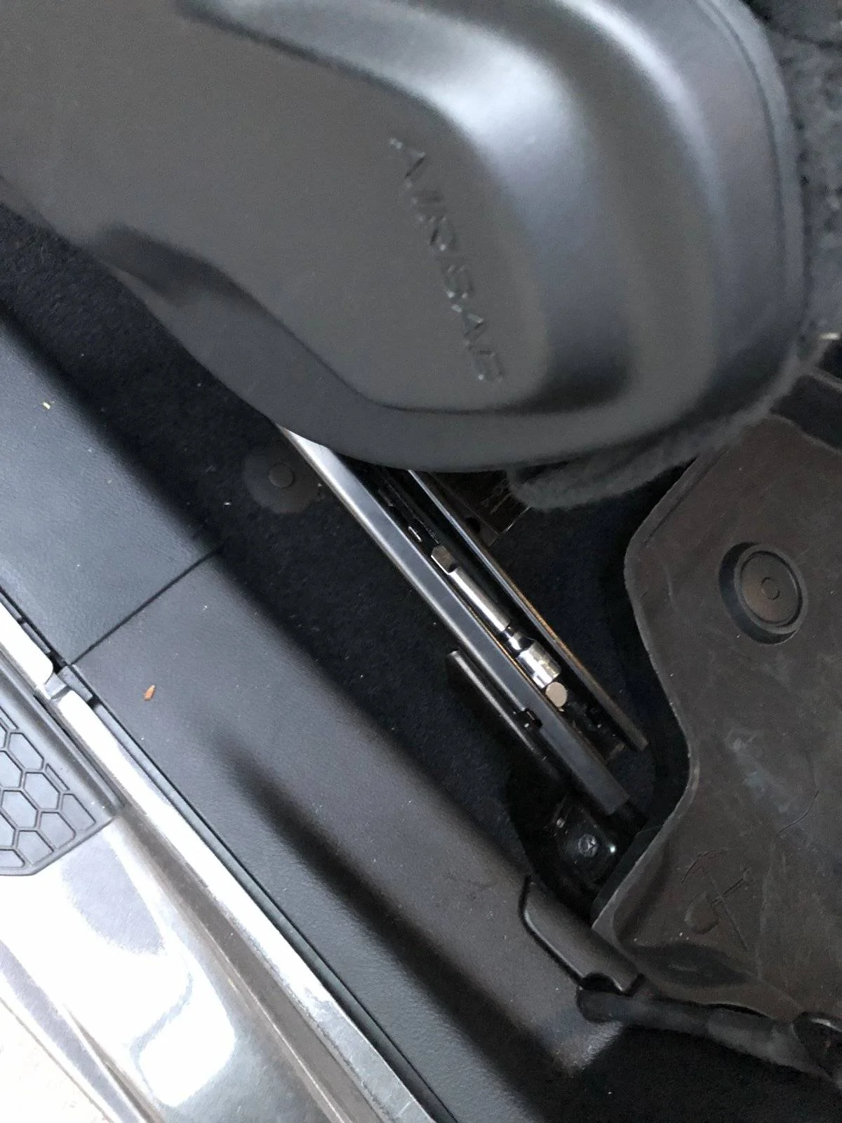 Jeep Wrangler JL Front Seats adjustment handle broke 3:8"wratchet extension