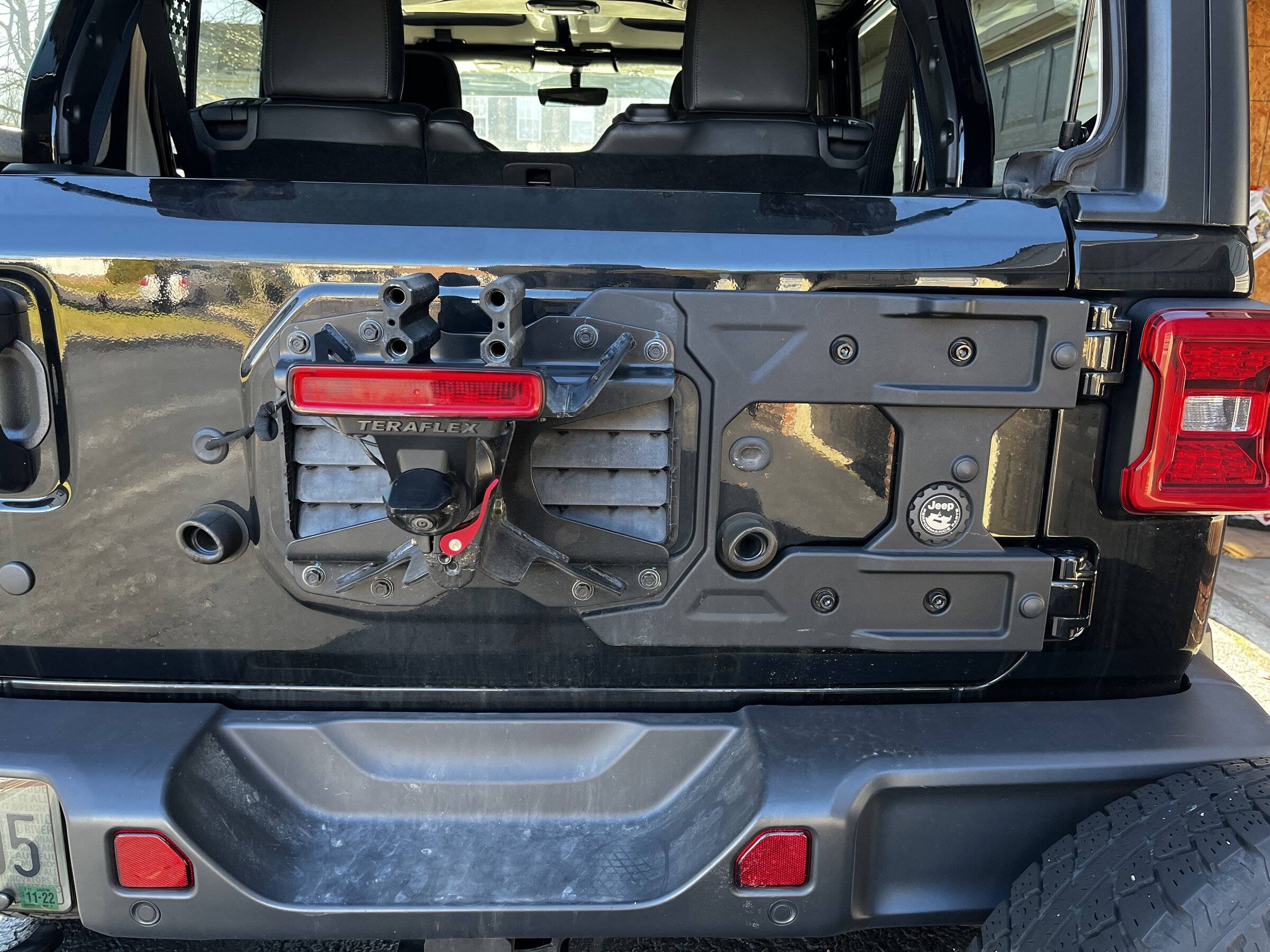 Jeep Wrangler JL Spare Tire Carrier 0C5EF3DA-B7C7-42C2-8666-C3B7F478D070