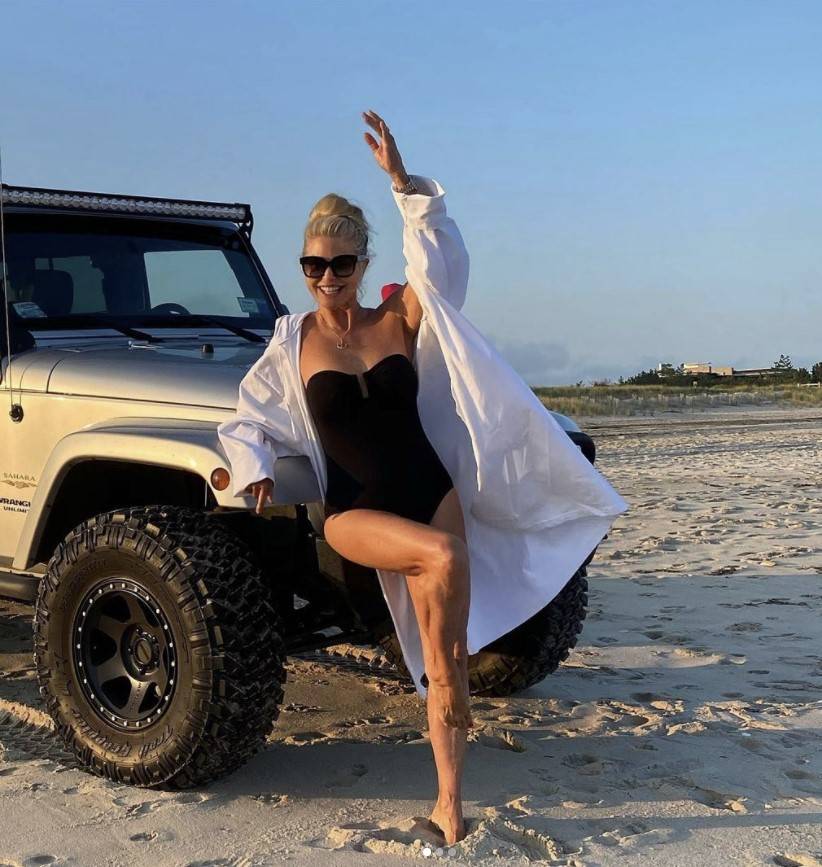 Jeep Wrangler JL Do I have to wave myself? christie