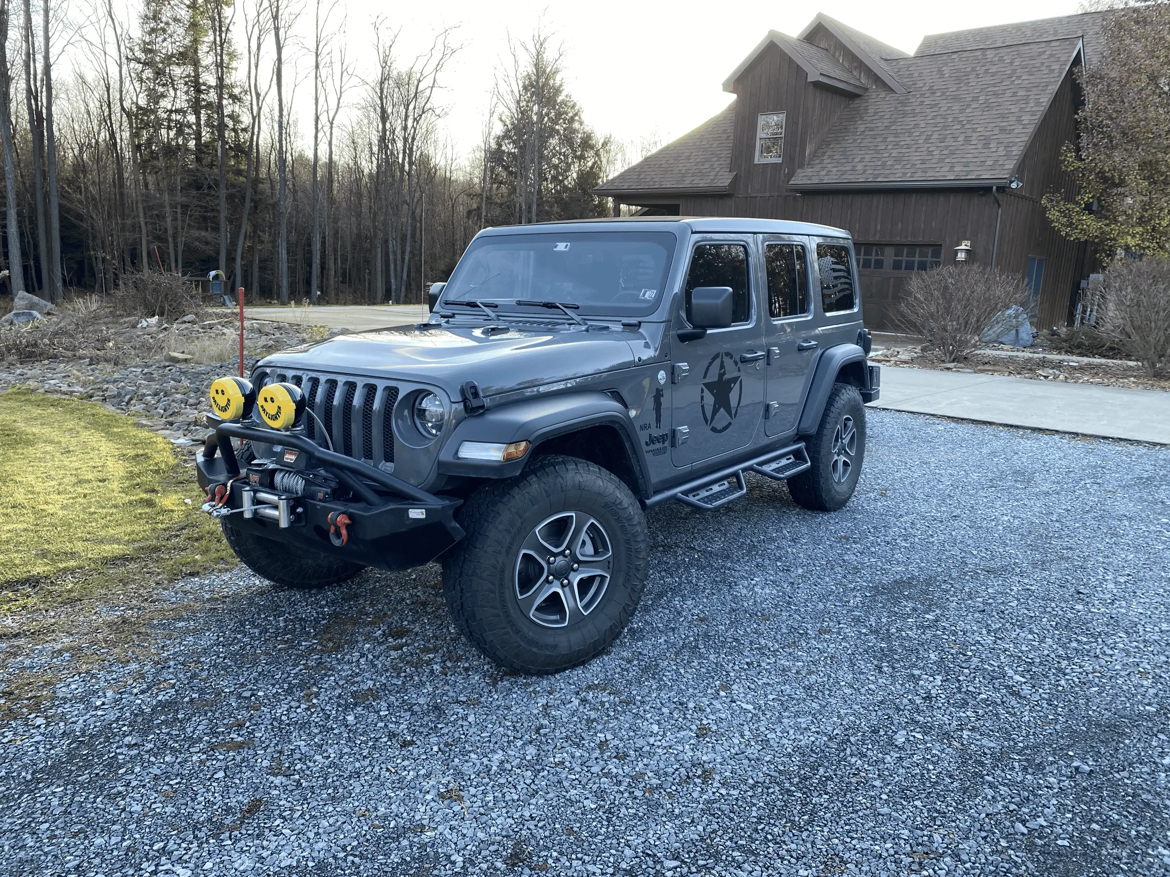 Jeep Wrangler JL Winch mounting on top vs inside bumper tempImageAgVpu4