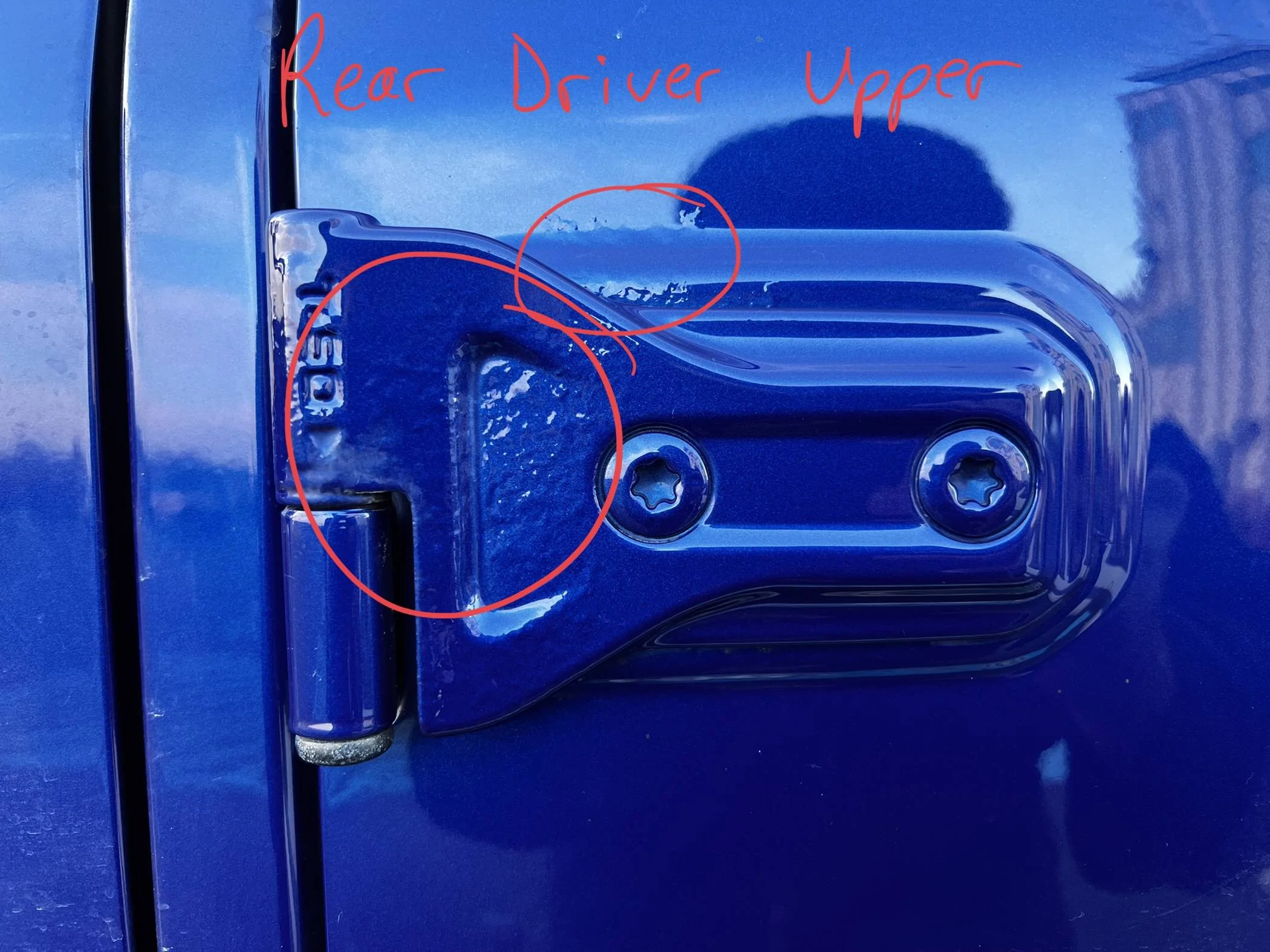 Jeep Wrangler JL Bubbles in Paint at Door Hinges 8C71A931-0A5A-4DF8-B2D7-A74F4BF98514