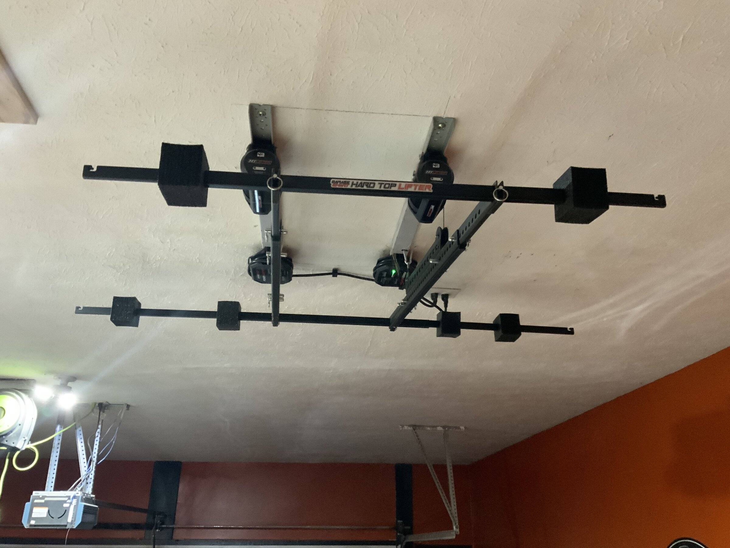 Jeep Wrangler JL Garage Smart Hardtop Lifter with Bluetooth. FBF3A0D7-CBE0-4C30-AC85-D8ED33142484