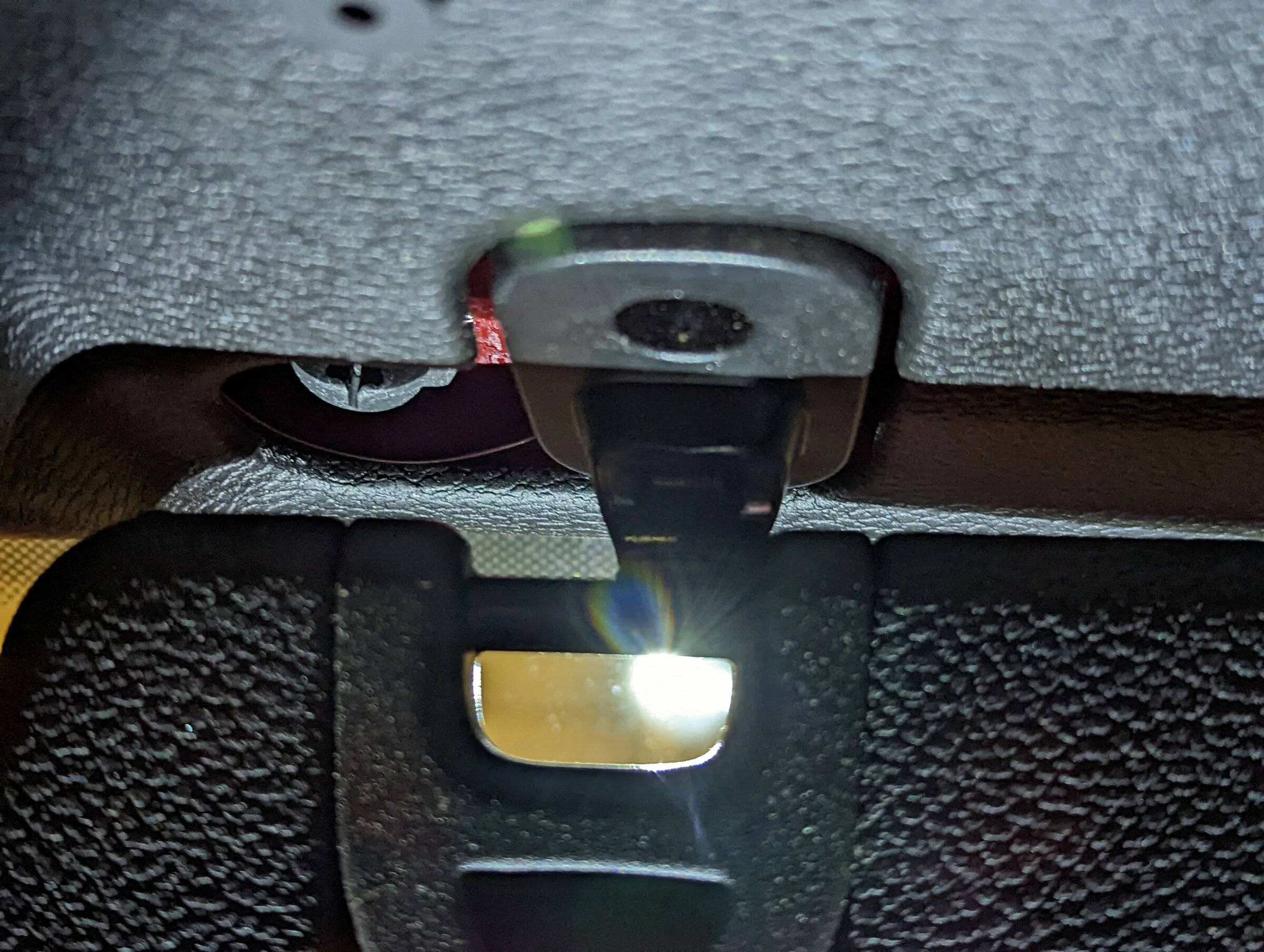 Jeep Wrangler JL Sun Visor Fix 2021-12-17 12.00.56