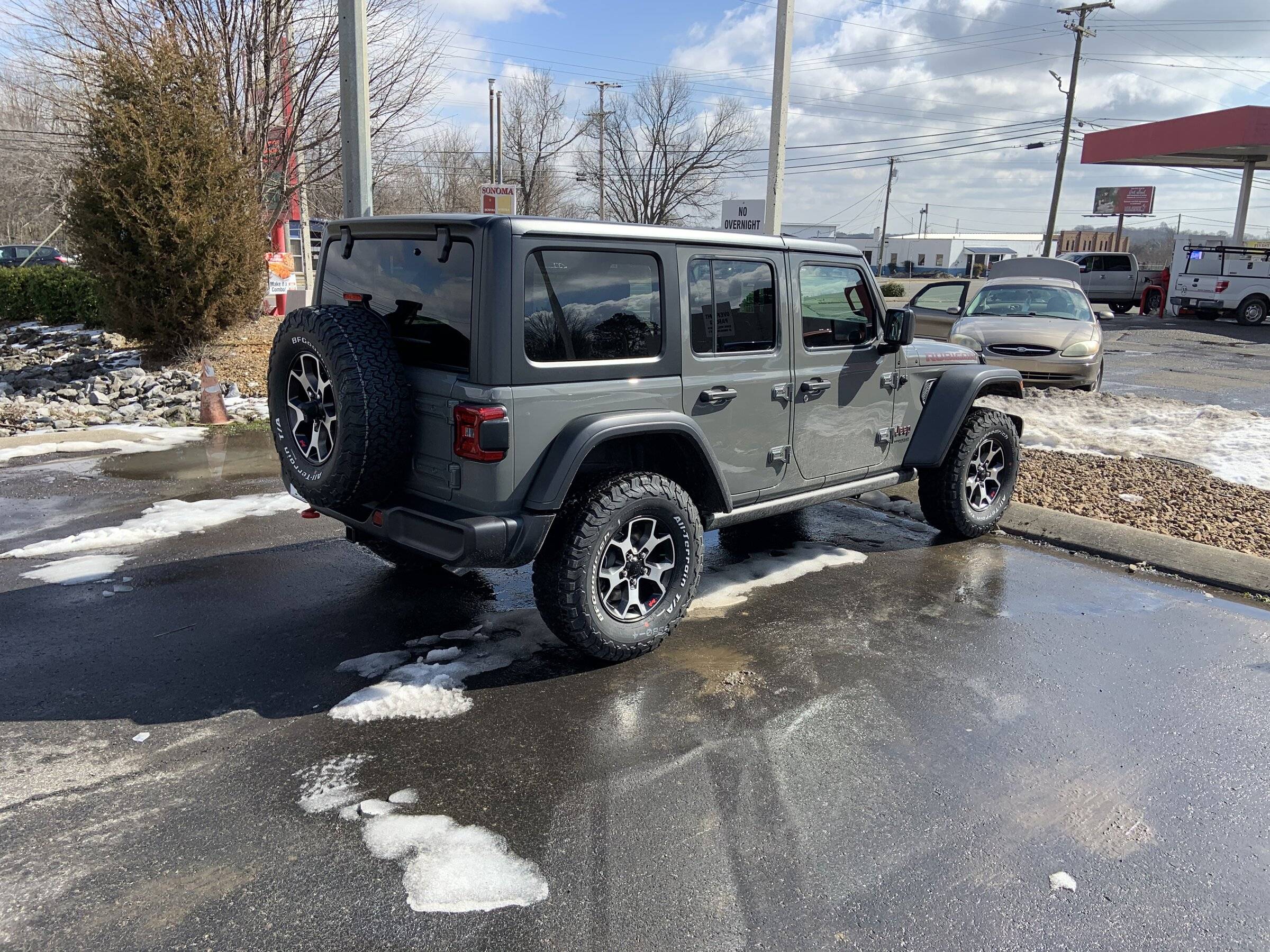 Jeep Wrangler JL Long overdue Sting Gray JLUR build B2711B6E-7E19-4D4D-90BC-66699DCBD9C8