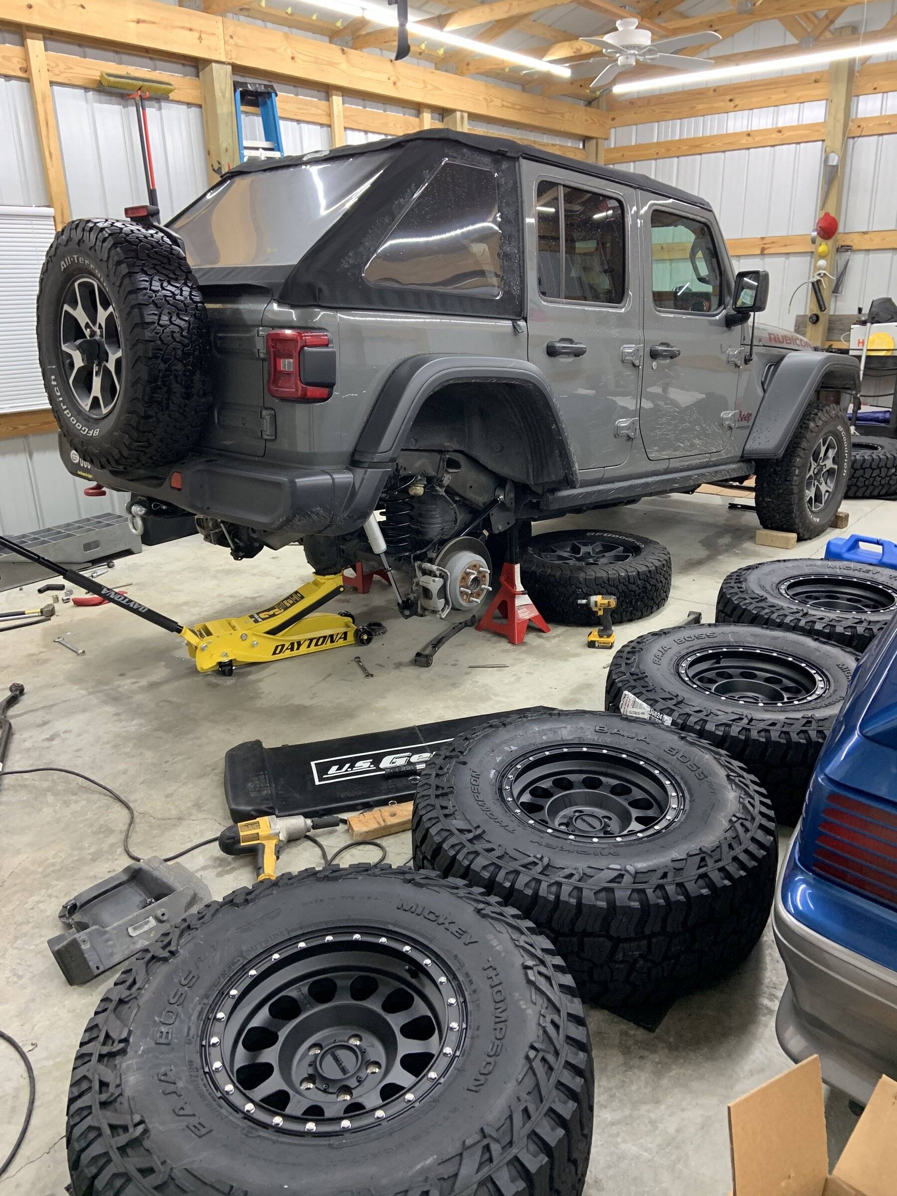 Jeep Wrangler JL Long overdue Sting Gray JLUR build 2B11420A-3B55-4F97-AC19-FFCFFB1C77EA