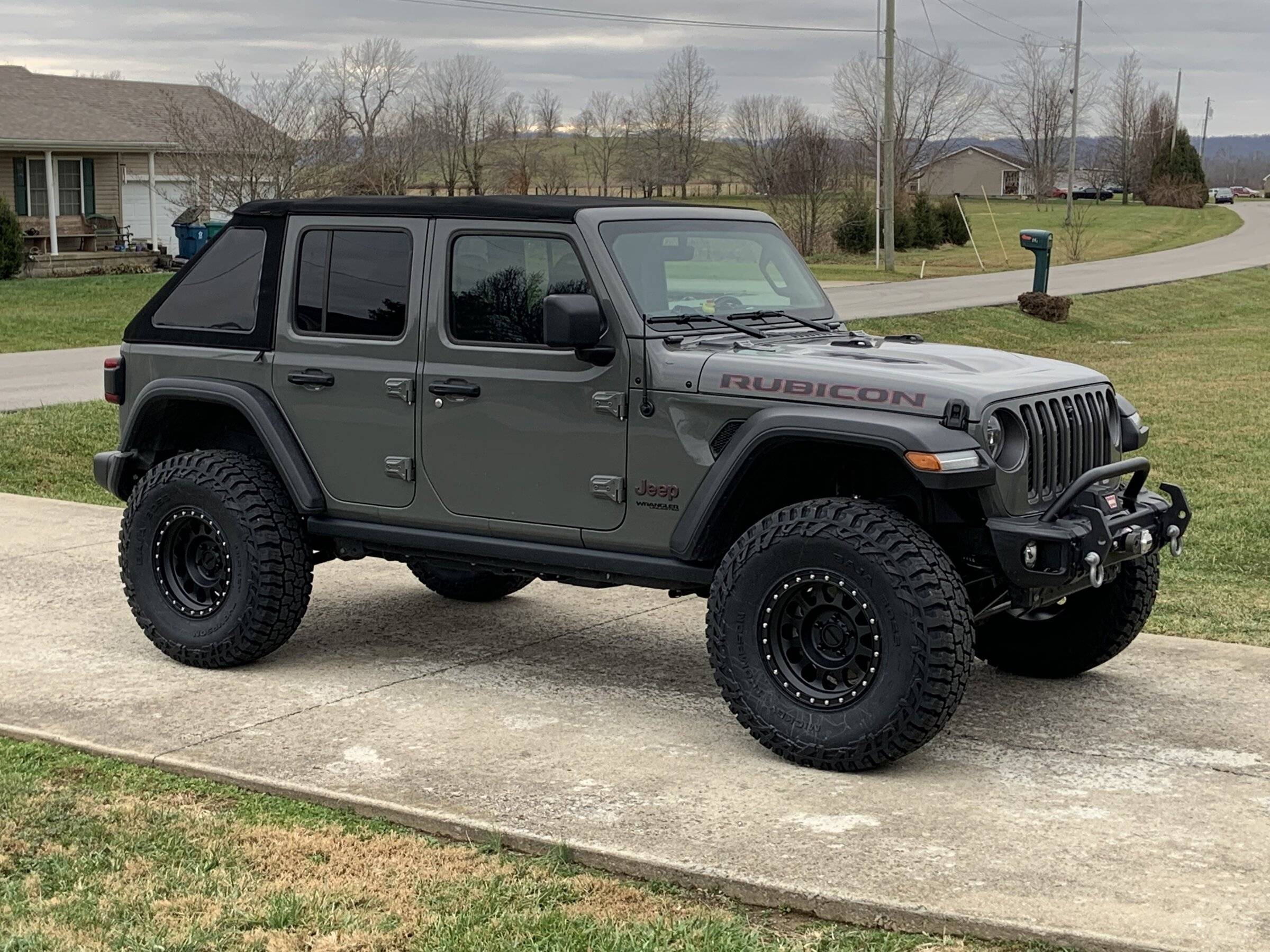 Jeep Wrangler JL Long overdue Sting Gray JLUR build 17E1CA6F-24D0-48E0-9B04-FFFA643FCAF3