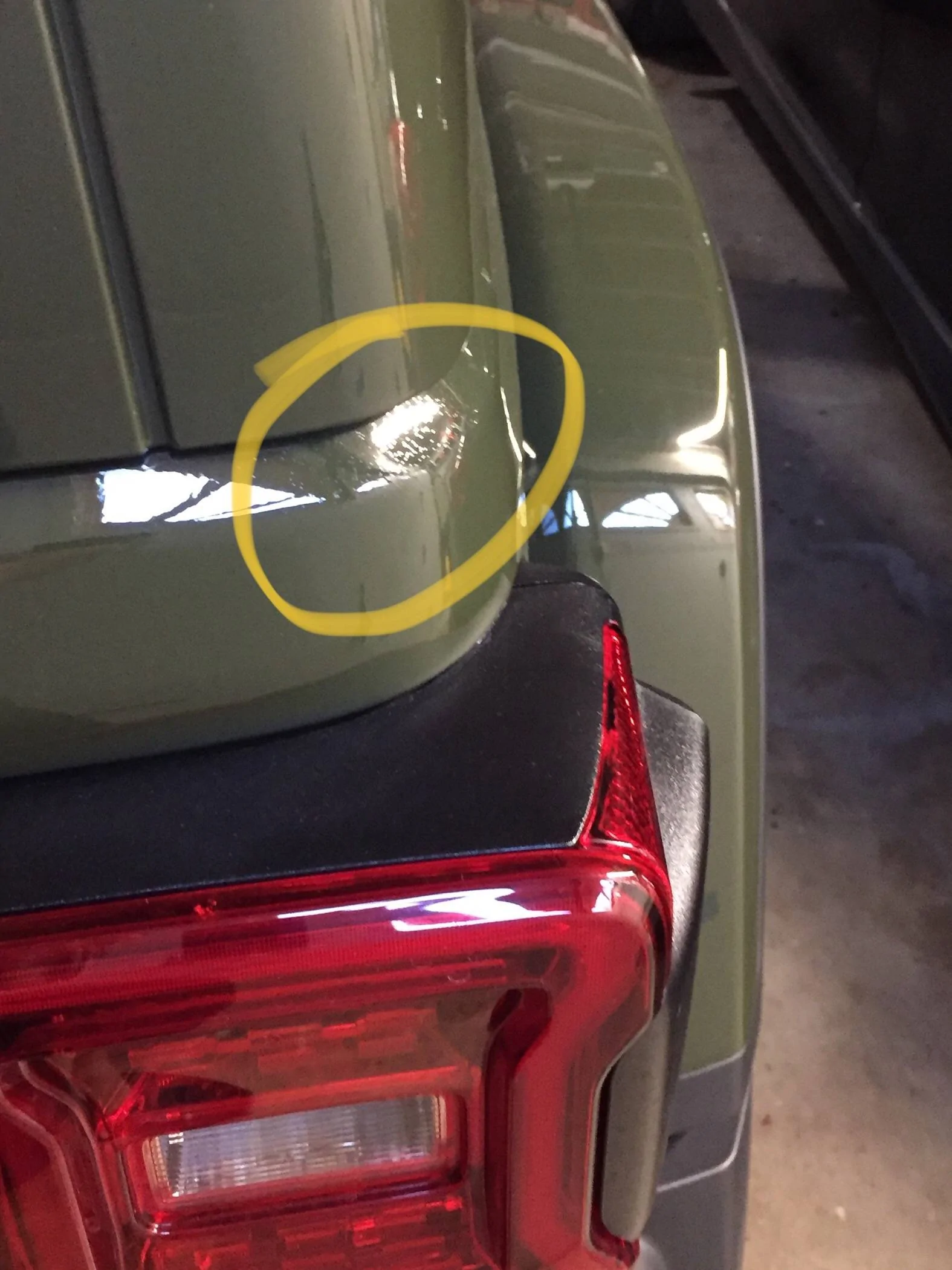 Jeep Wrangler JL Missing Paint Tailight Overspray_ Passenger sid