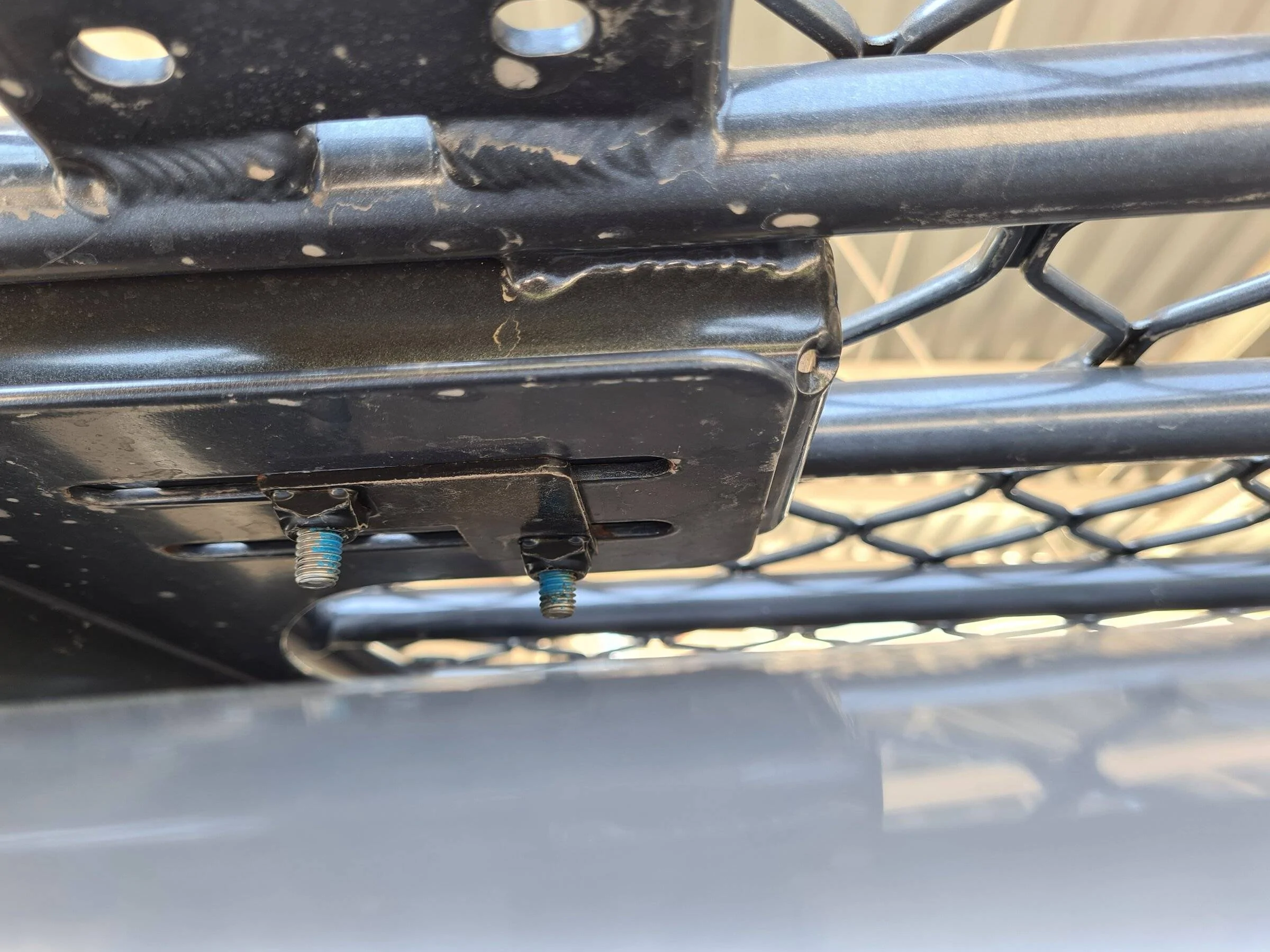 Jeep Wrangler JL ARB BASE Rack Installation on JLU Wrangler 20211216_153732