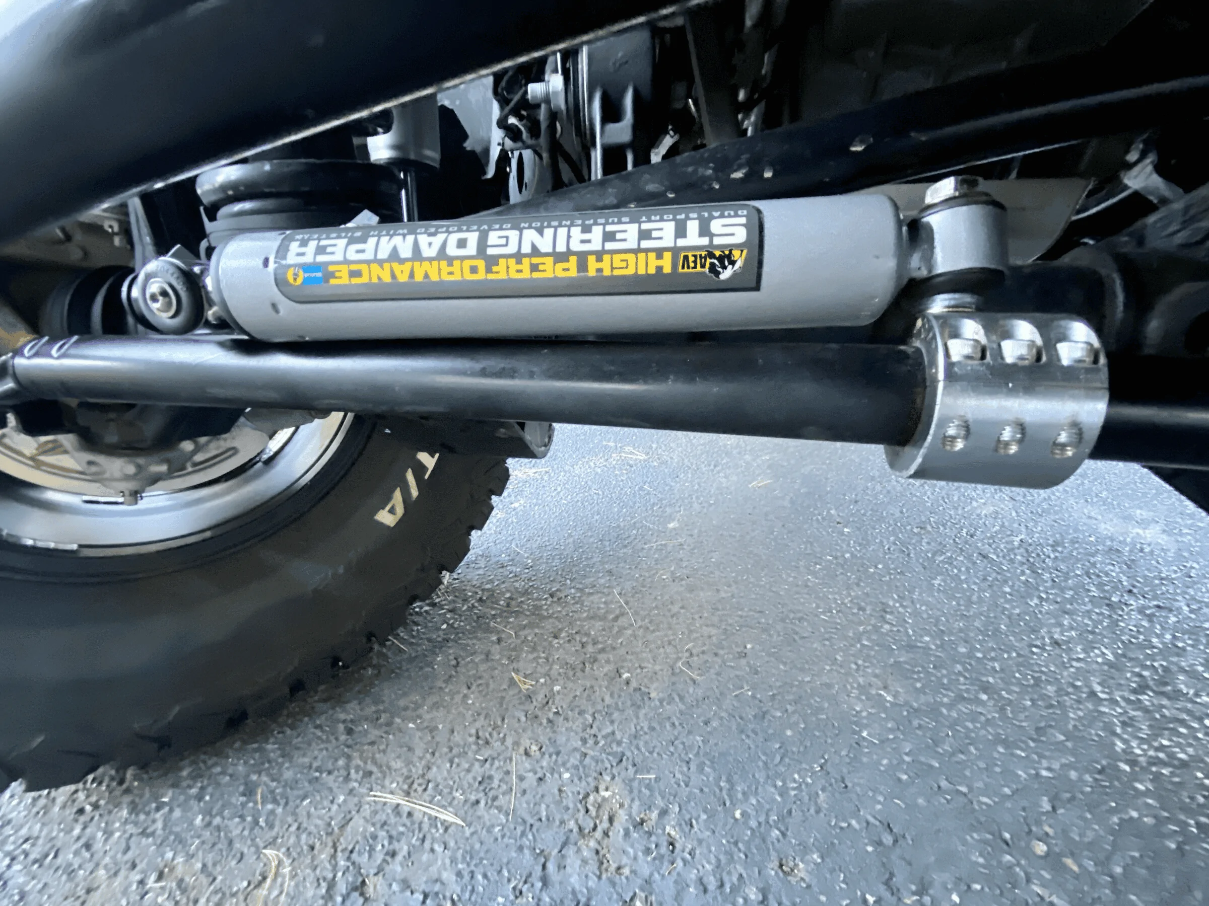 Jeep Wrangler JL Fox TS Steering Stabilizer on Stock steering 1640036588336