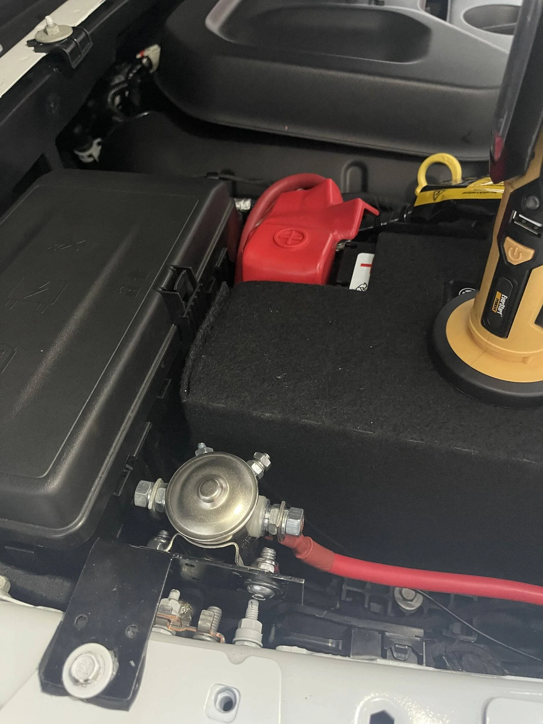 Jeep Wrangler JL Winch disconnect switch location? 3C0E2FE9-3F66-4A88-A785-42D254DD81B9