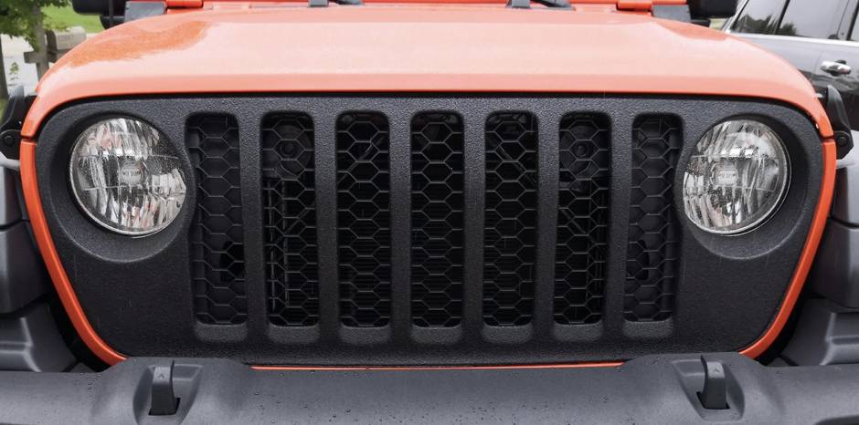 Jeep Wrangler JL Gladiator Grille Inserts Part Numbers? 1583CCE0-7FE4-4693-9EA1-34574CB1A080