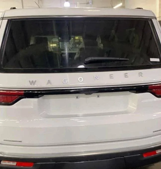 Jeep Wrangler JL Wagoneer quality control FG-RXoAXsAIFyau