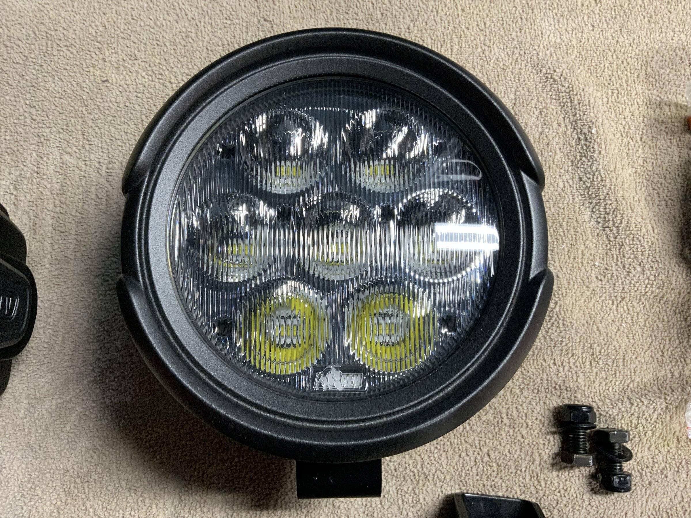 Jeep Wrangler JL AEV 7000 Series Light Kit & Maximus-3 Light Bracket FBC4EBBF-EBFB-4387-8653-0D7DF6A610F3