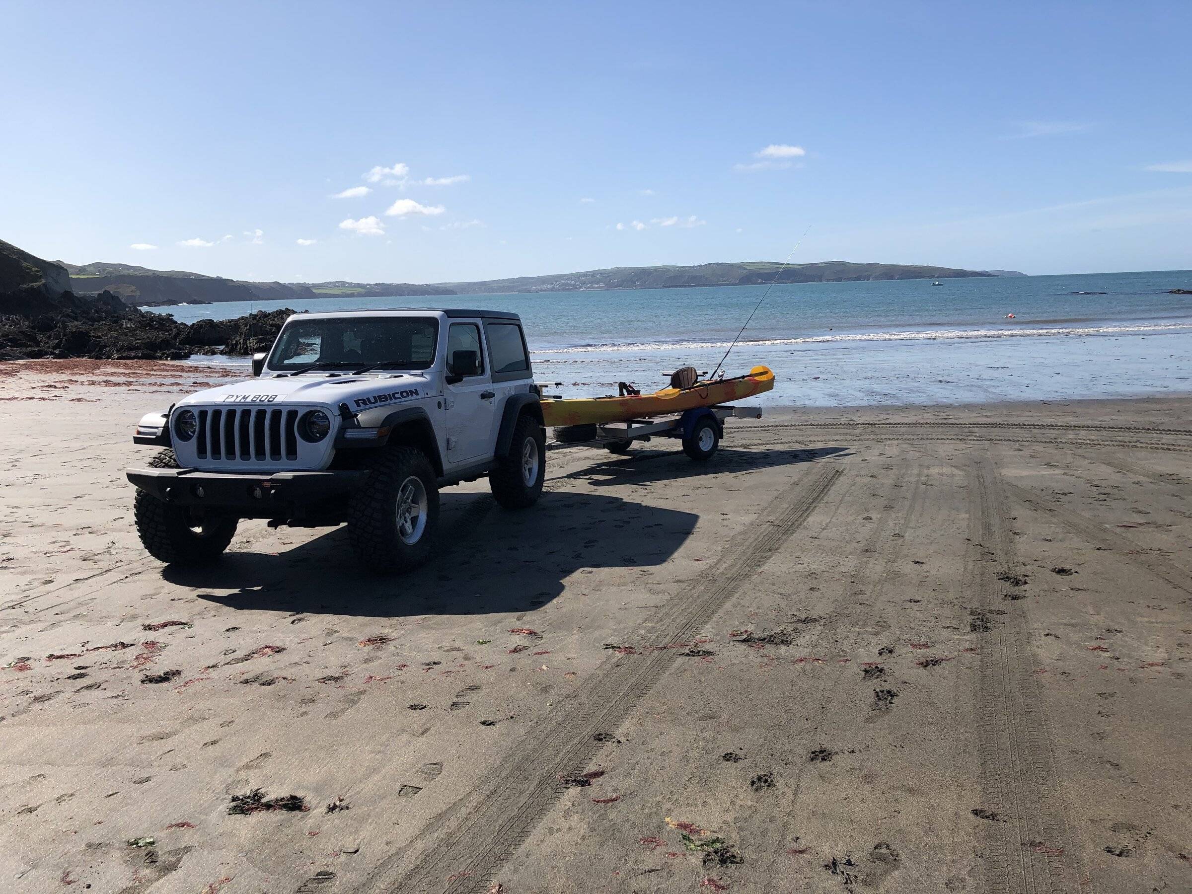 Jeep Wrangler JL Towing stuff with your 2dr (pics?) A0C53654-4C52-447B-80CE-B587881CE228