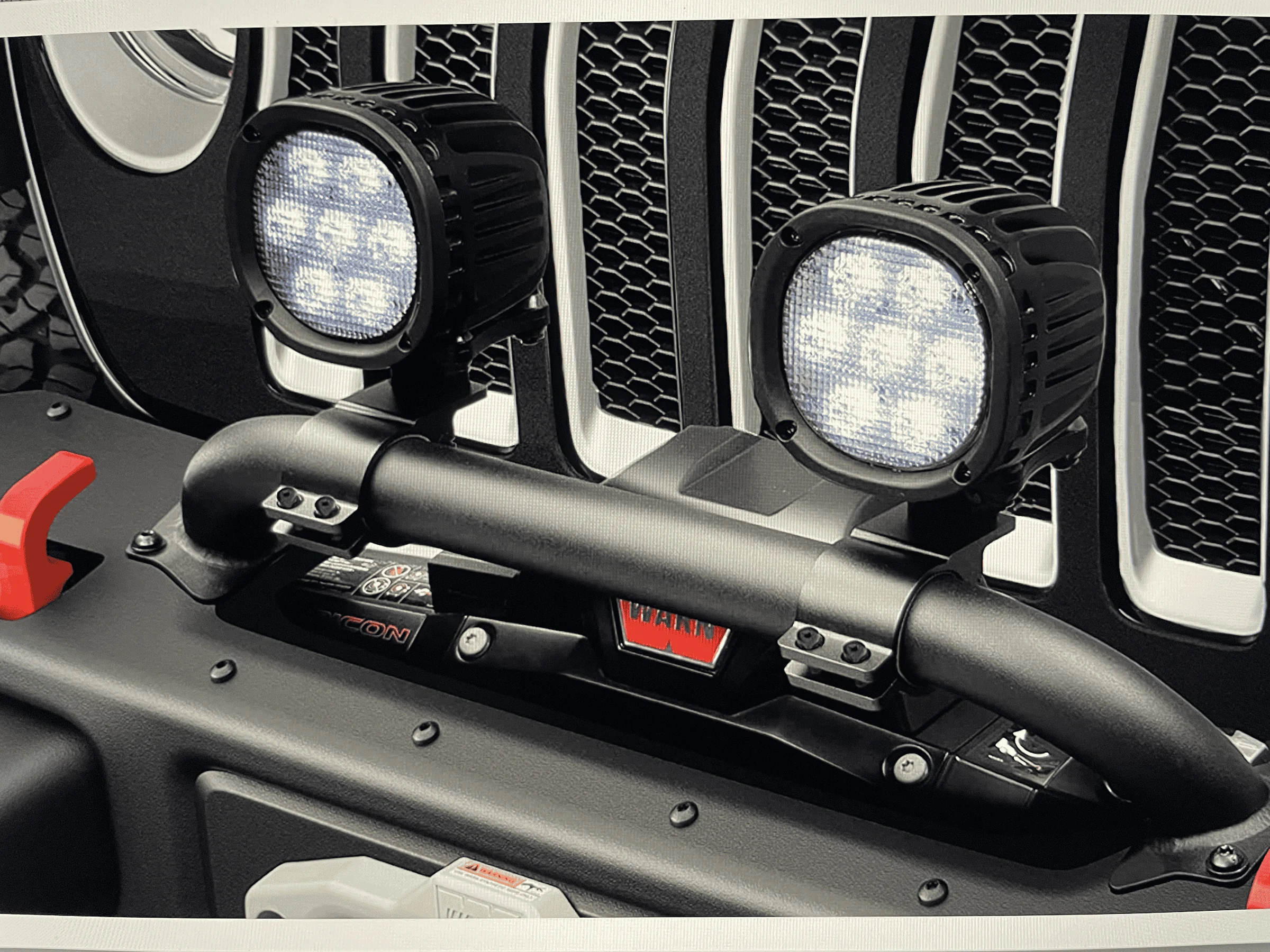 Jeep Wrangler JL MOPAR Winch Guard Lights and Front Camera tempImage6KT7li