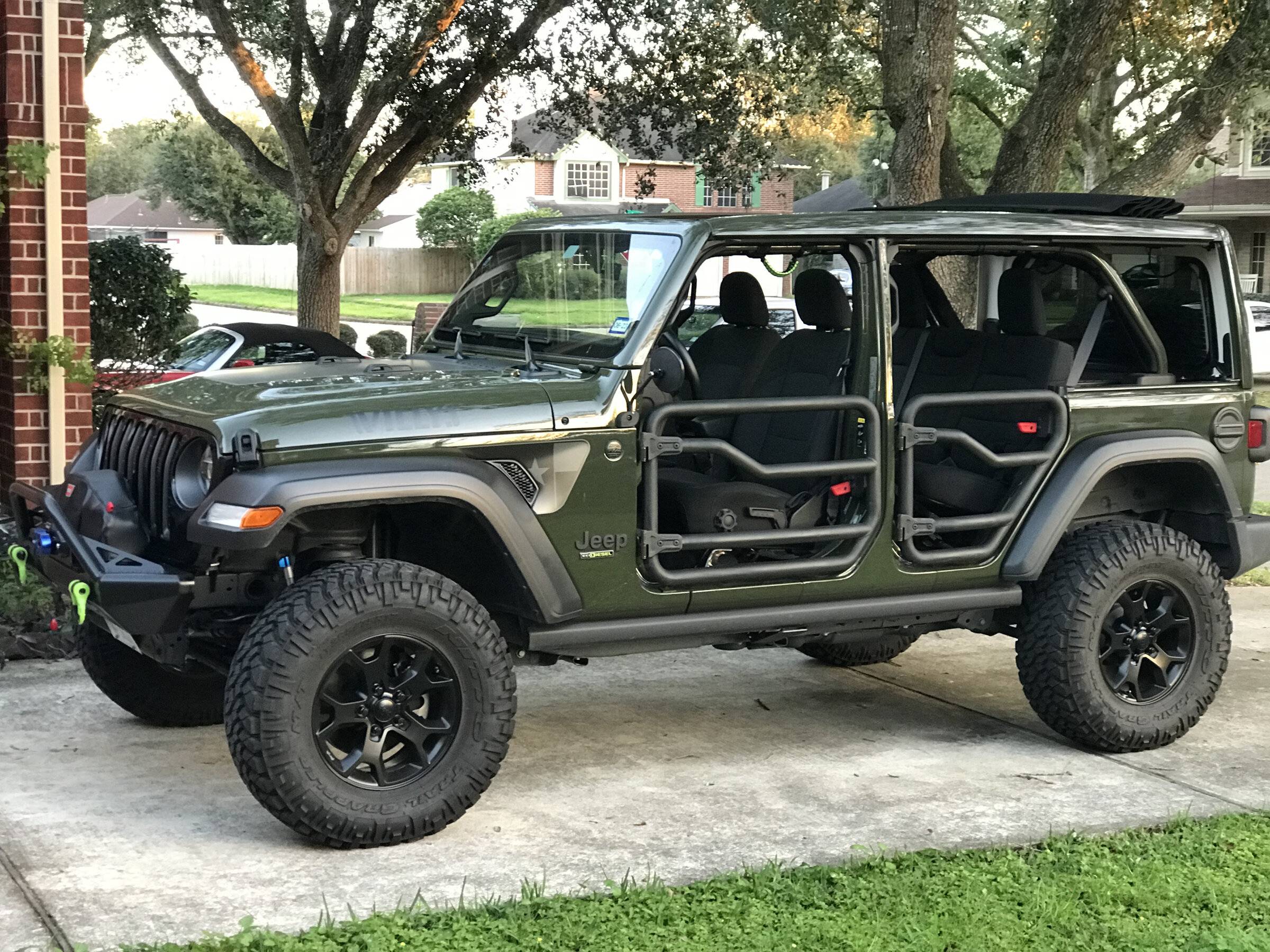 Jeep Wrangler JL Sliders with removeable steps 38DBB135-BA06-4DCA-AFB5-EE01F3420263
