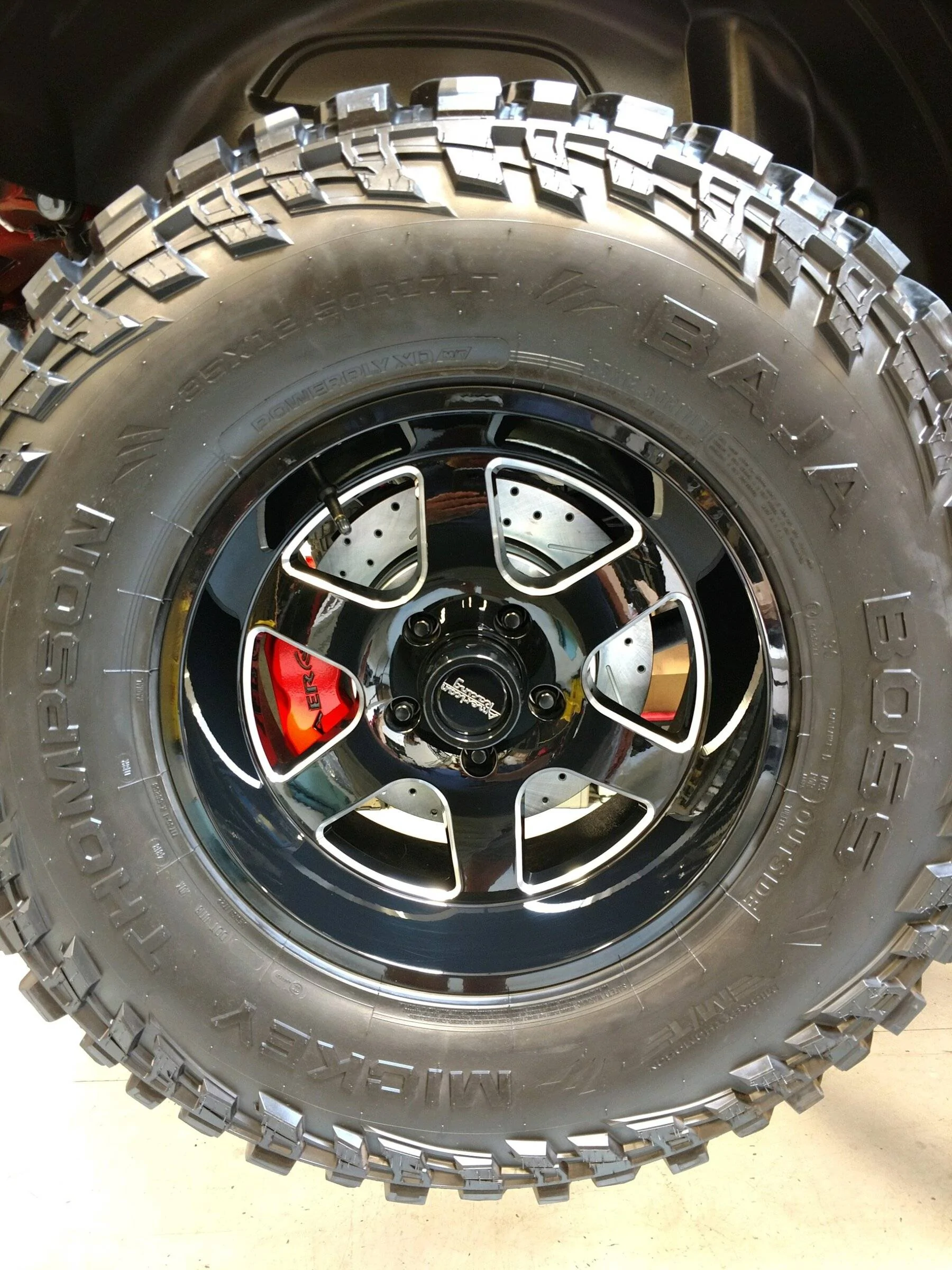 Jeep Wrangler JL Brake upgrade jeep sema9