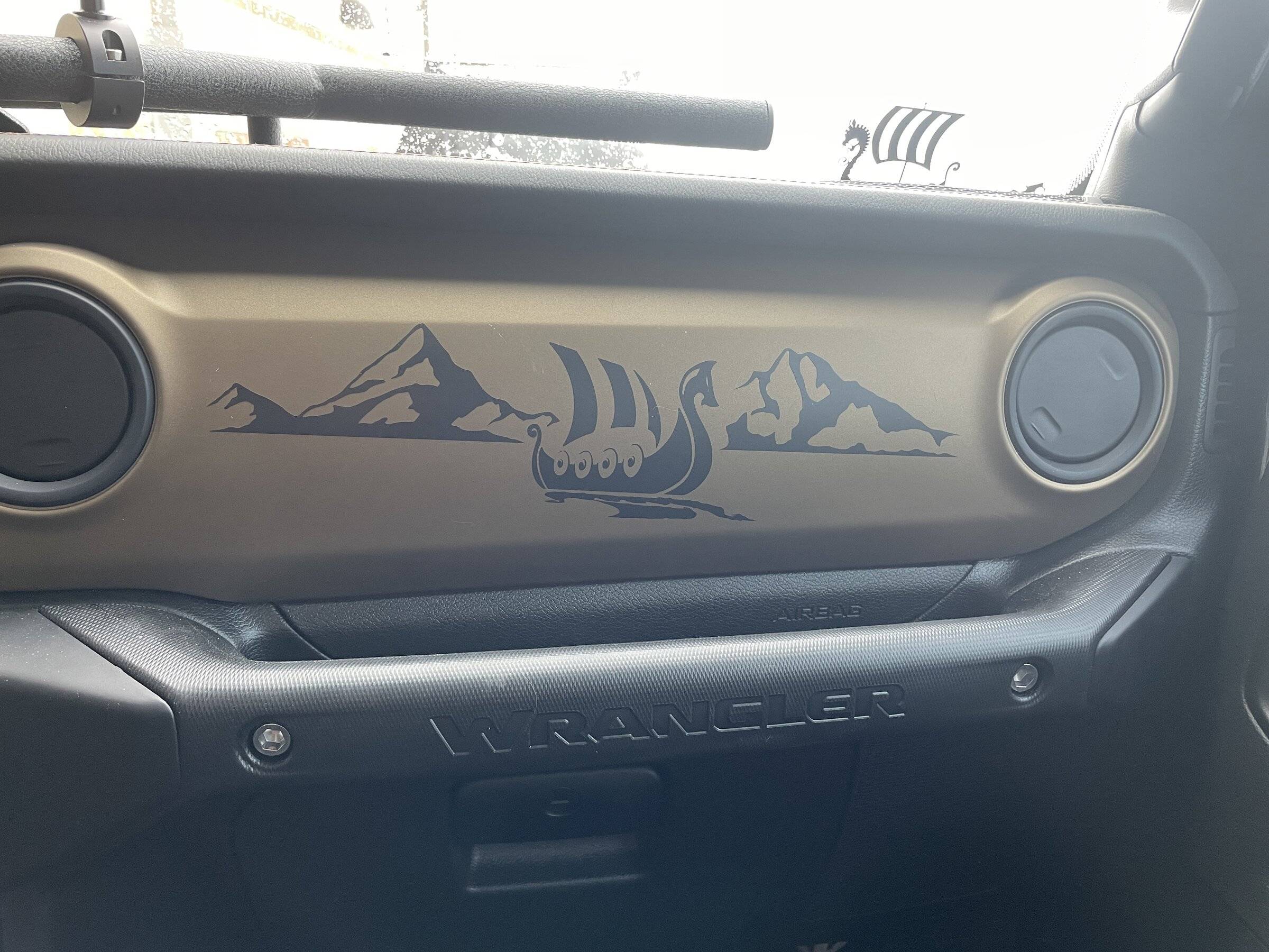 Jeep Wrangler JL Custom dash decal from Pixel Decals 327E5C2A-2F06-49DB-A3F5-C52EBBD56704