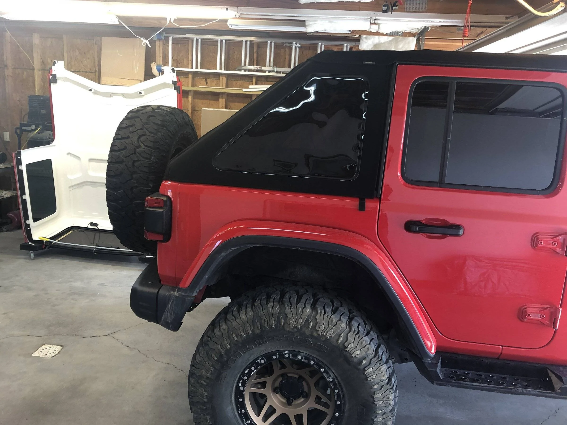 Jeep Wrangler JL Bestop Trektop JL 4 Door 7DCE908F-D210-4C89-8DB5-A5089953800E