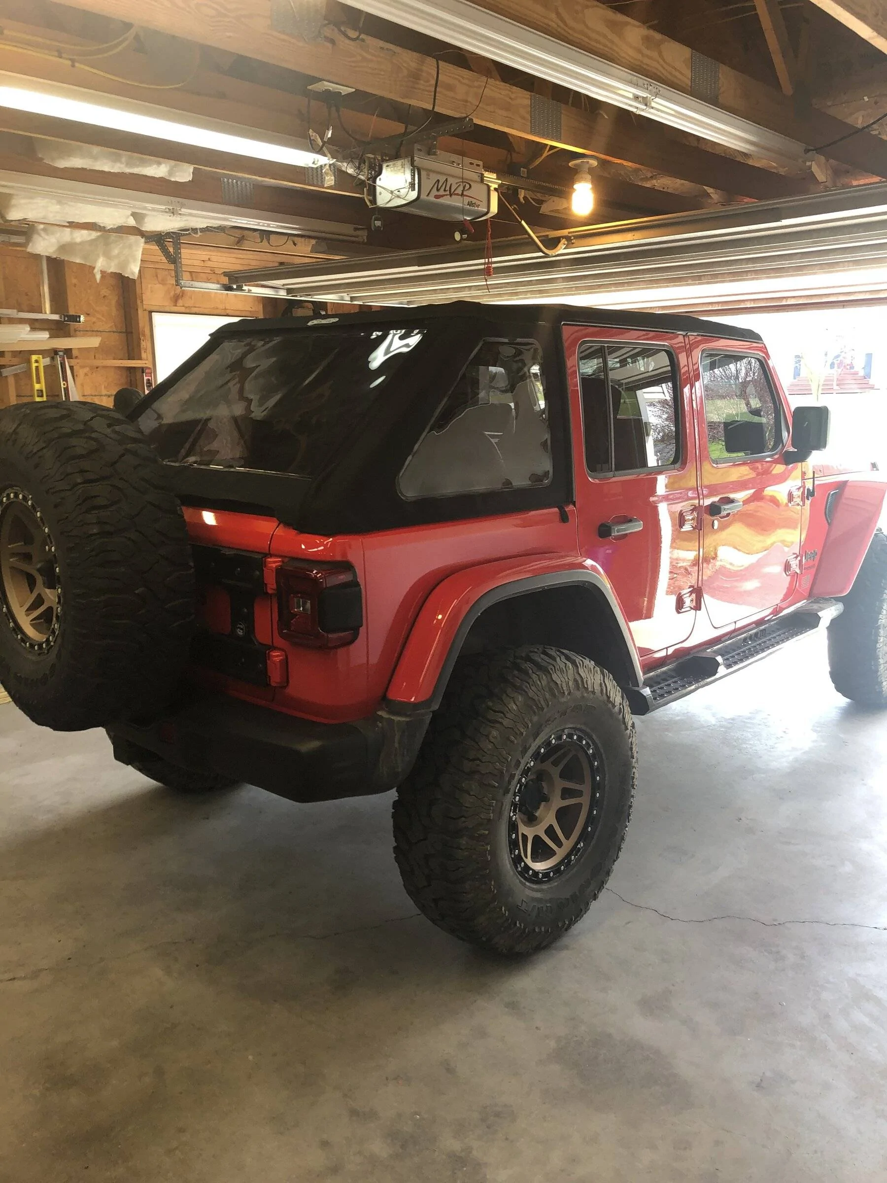 Jeep Wrangler JL Bestop Trektop JL 4 Door B634ECD9-4FFD-45DD-BC22-9F5CF9548576