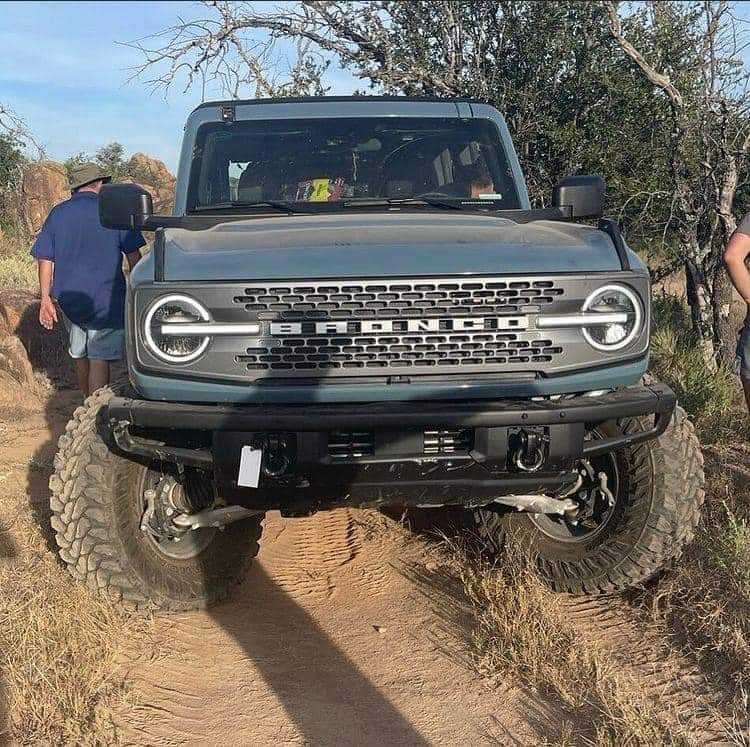 Jeep Wrangler JL Jeep/Bronco Articulation Comparo FB_IMG_1634949054041