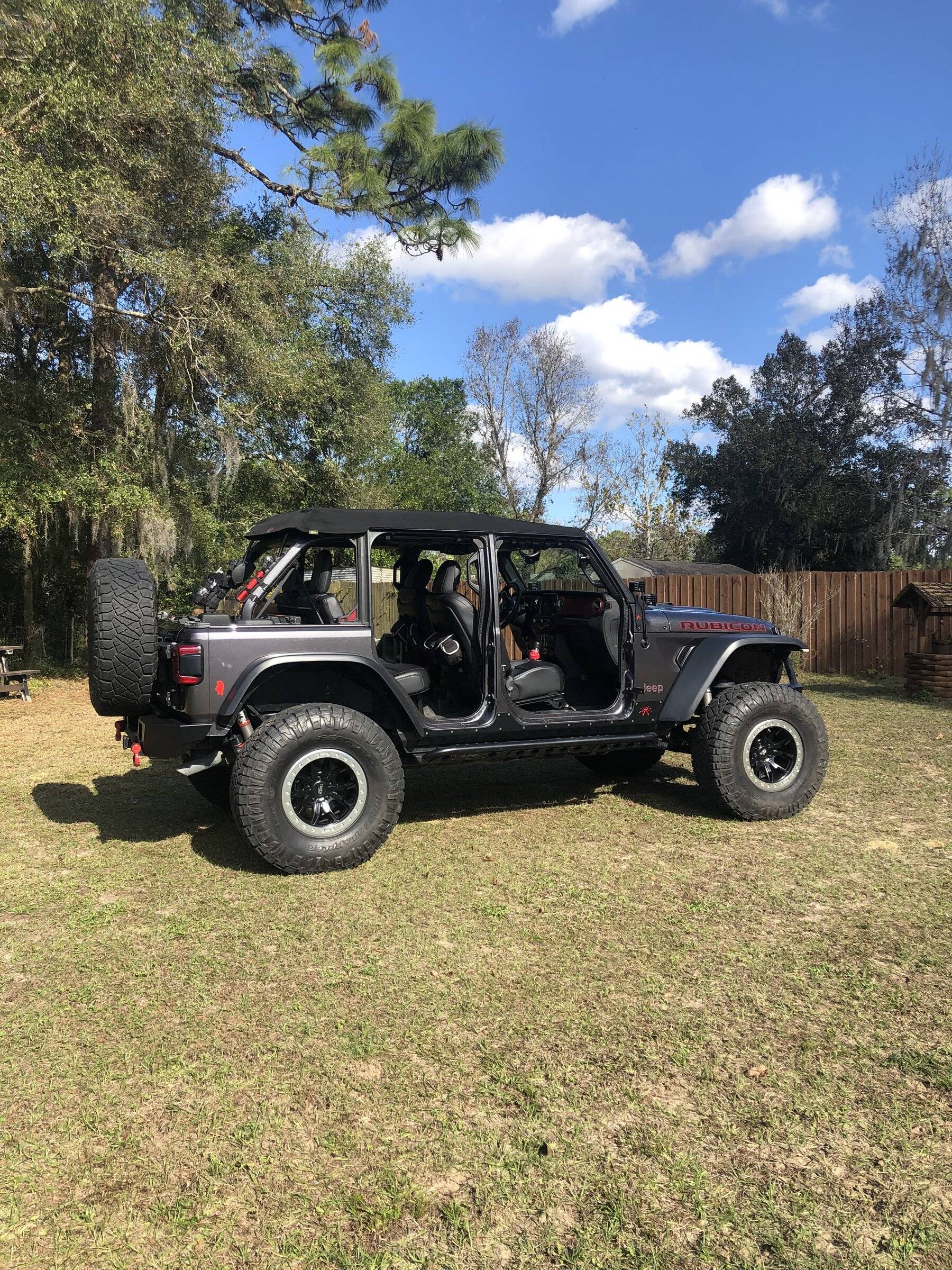 Jeep Wrangler JL Crystal Rubi build… 09B182D5-45F9-45DB-B051-DF4E1F296DDE