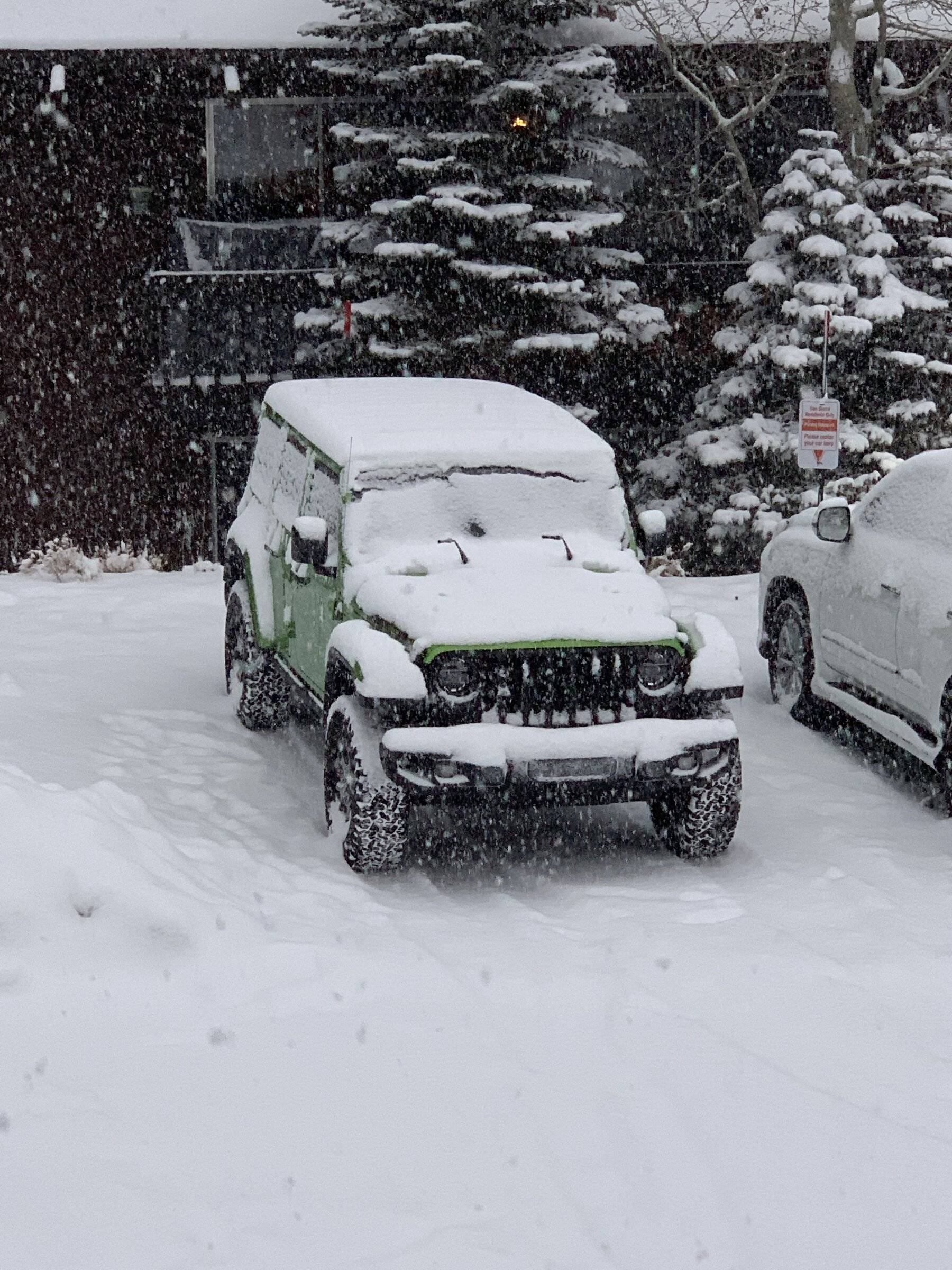 Jeep Wrangler JL Snow and having a SkyView one touch? AAC03414-AED8-4A62-863B-771ADE16F26F