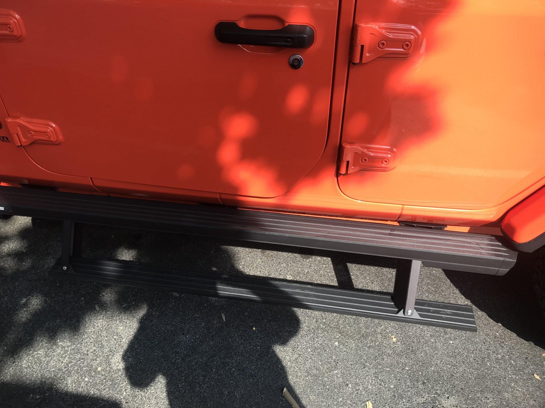 Jeep Wrangler JL Outside heat in floor board 4C34852B-9487-4CF5-A40F-4A7B61A31A01