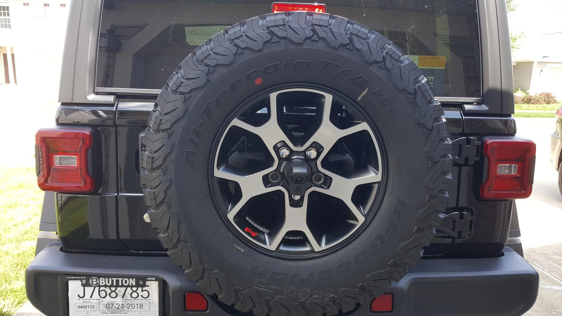 Jeep Wrangler JL ***SOLD*** 5 Rubicon Wheel/Tire Take-offs (220 miles) - Central Indiana 20180615_161447