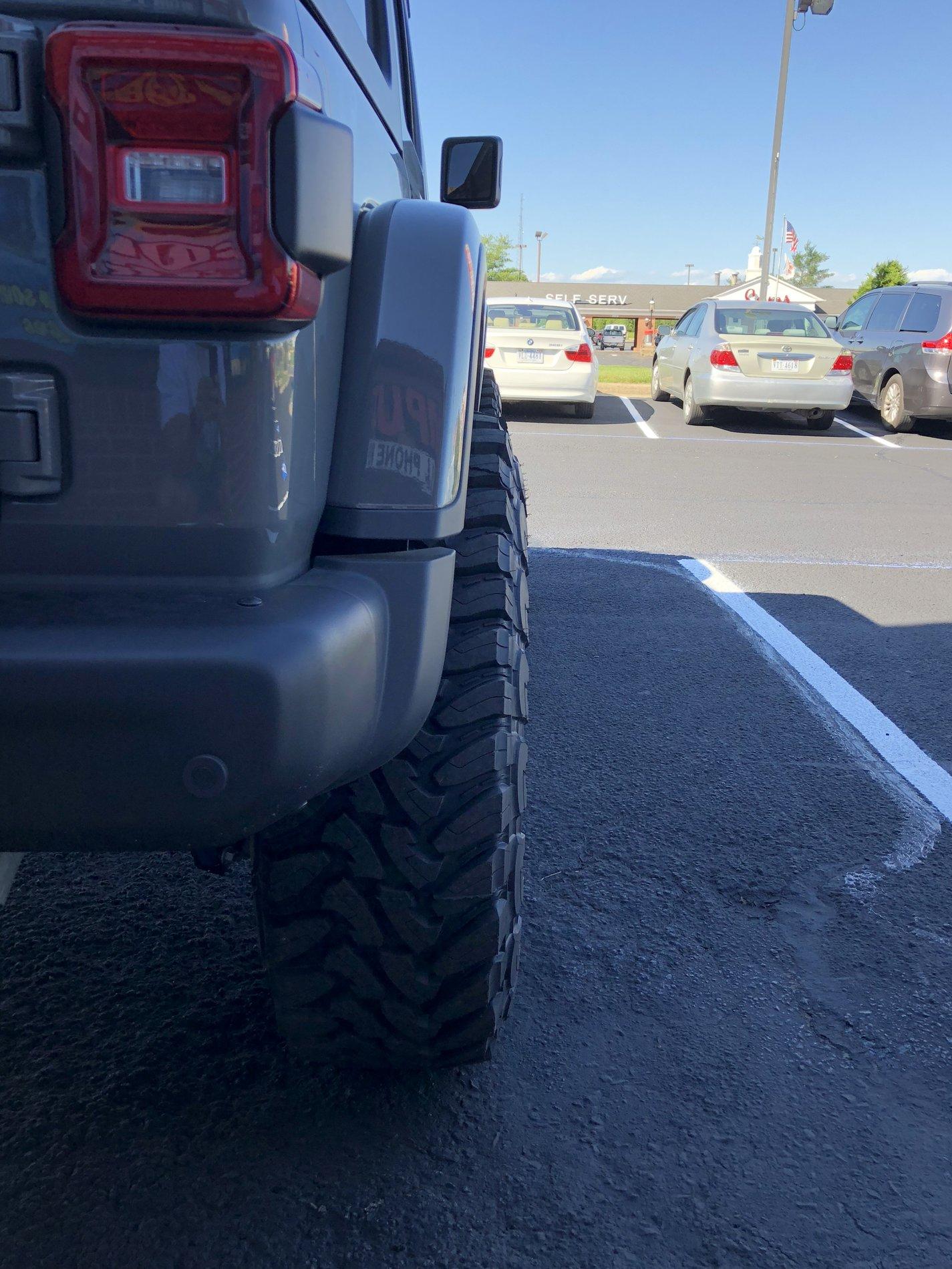 Jeep Wrangler JL EVO MFG 4D5D86EF-5A8B-4998-ACCF-881950C3F2EA