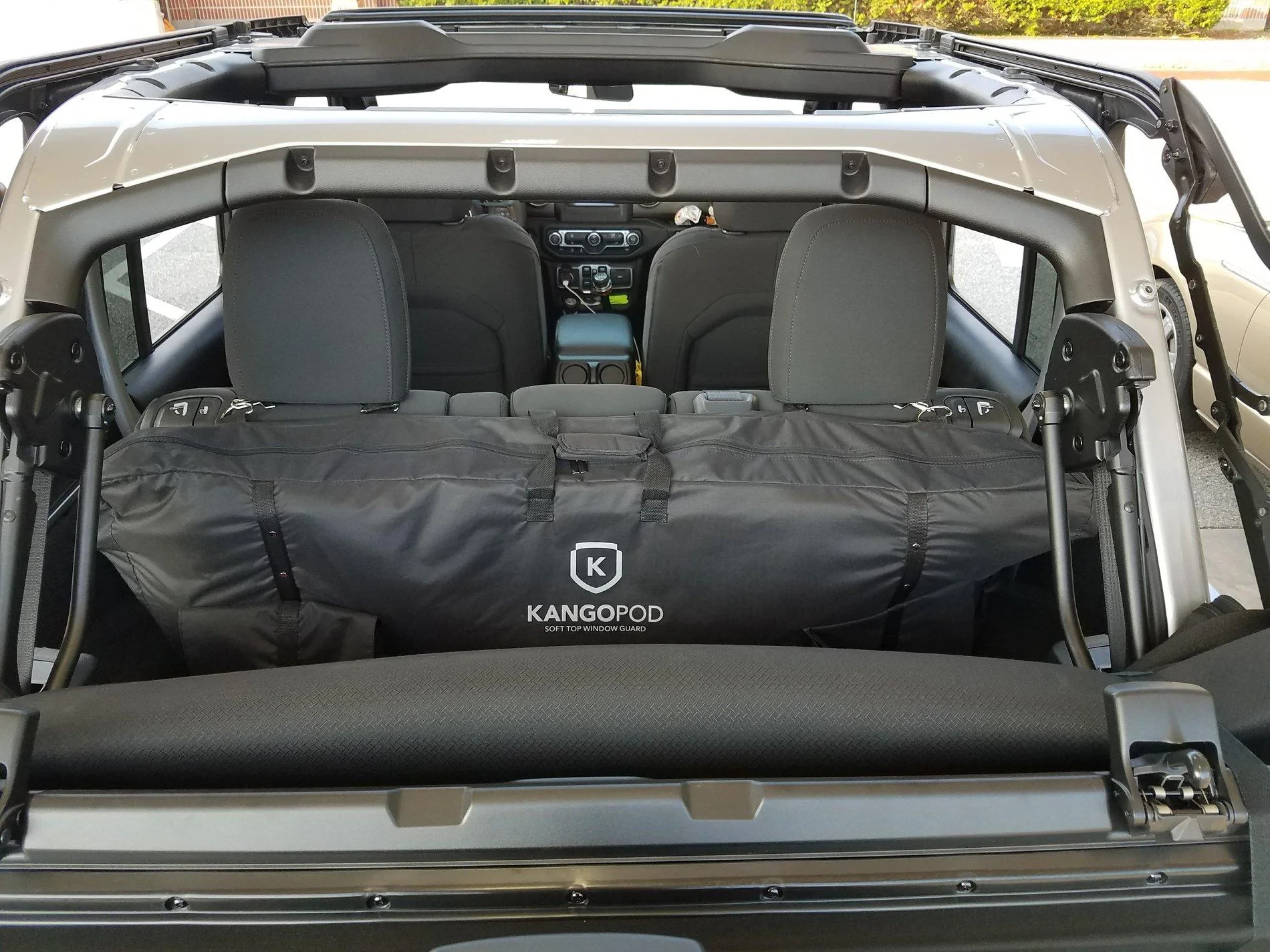 Jeep Wrangler JL Soft top window storage 20180615_072453
