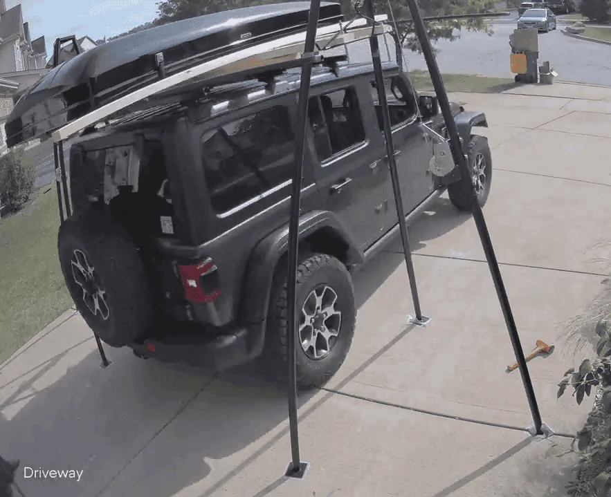 Jeep Wrangler JL Installing Rooftop Tents 3vlcsnap-2022-01-06-08h22m55s262