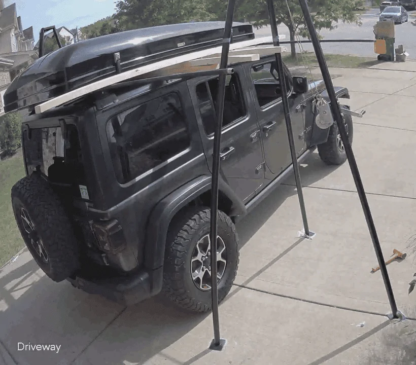 Jeep Wrangler JL Installing Rooftop Tents 5vlcsnap-2022-01-06-08h24m04s507