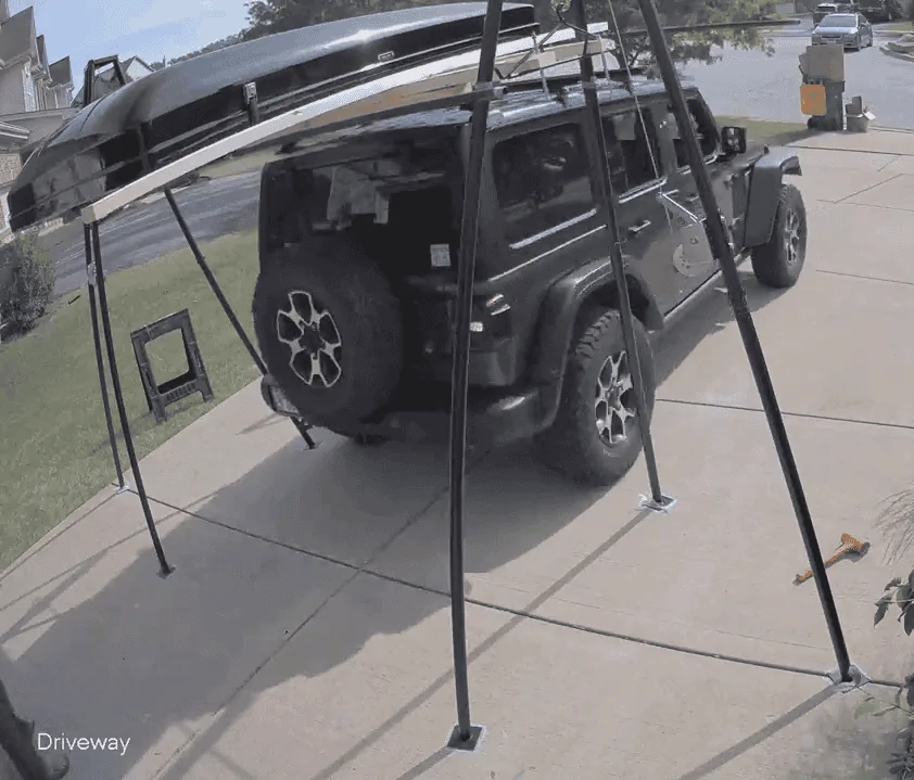 Jeep Wrangler JL Installing Rooftop Tents 6vlcsnap-2022-01-06-08h32m53s417