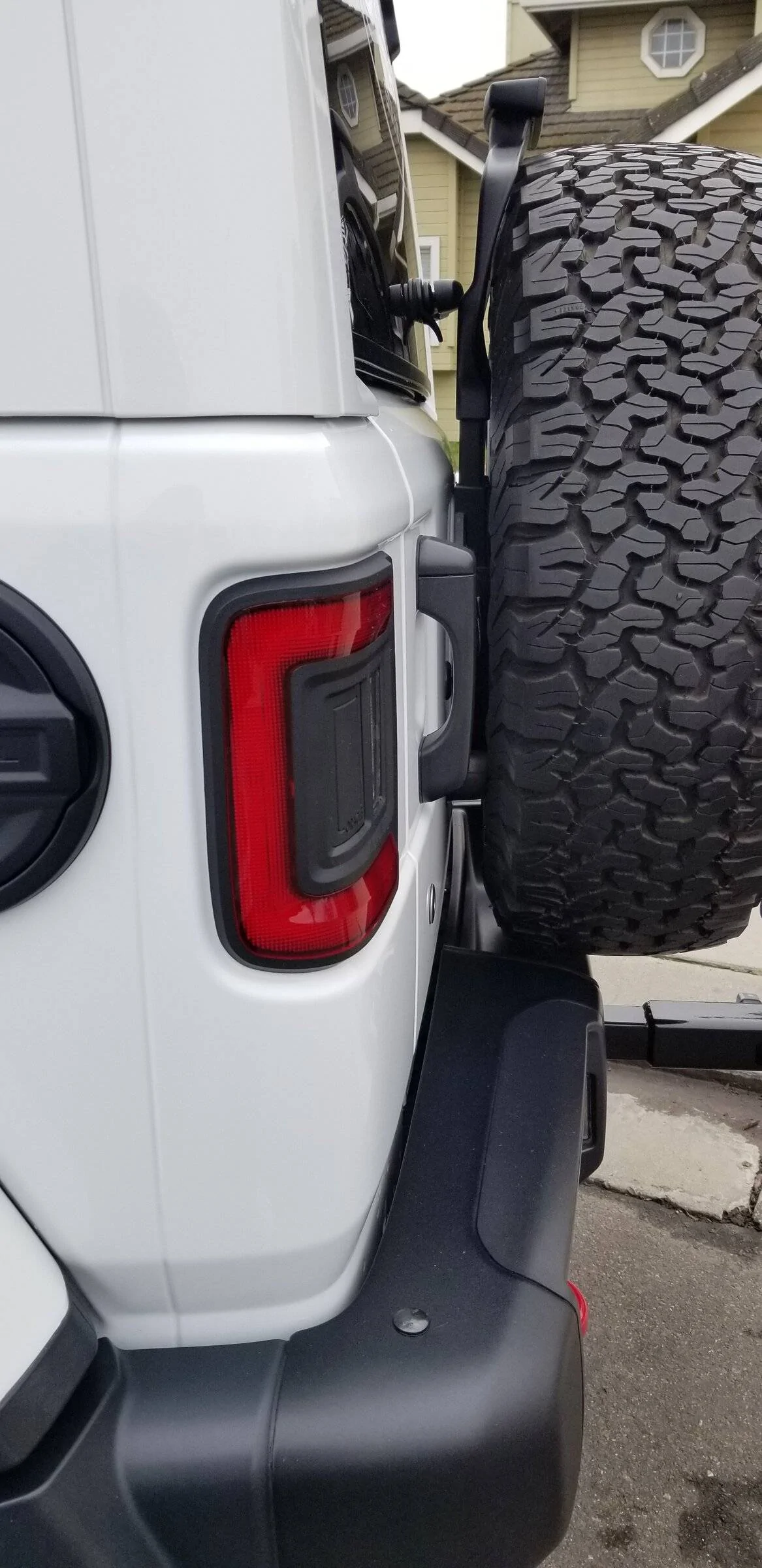 Jeep Wrangler JL Oracle flush mount tail lights!!! 20220107_132404