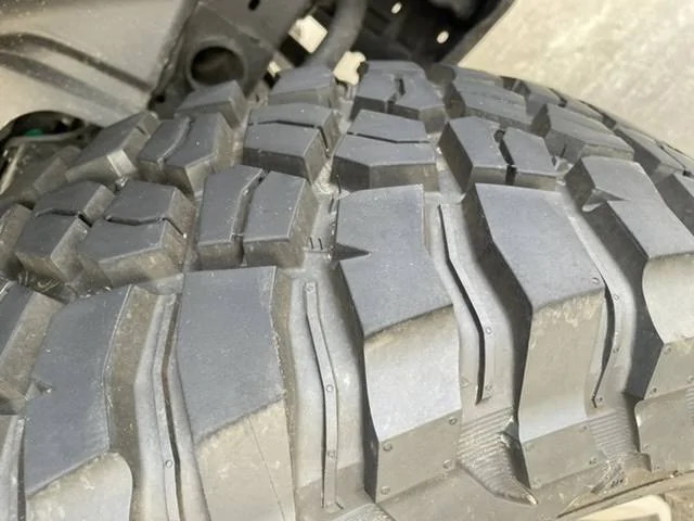 Jeep Wrangler JL 295/70/17 km3 2CB1A85C-3D05-46FA-87F3-CFEB27DBD449