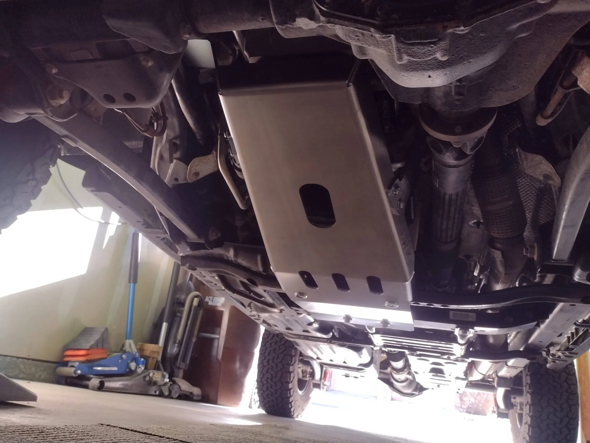 Jeep Wrangler JL Asfir 4x4 oil pan/transmission skid installed IMG_20220108_134812080