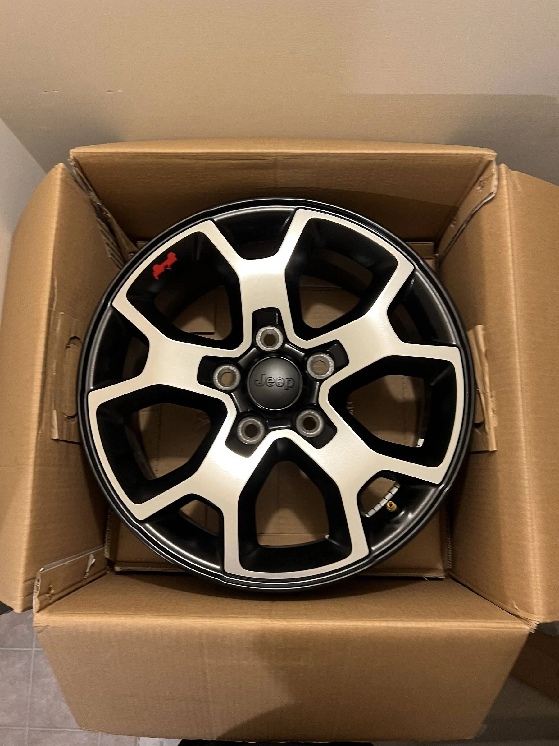 Jeep Wrangler JL Rubicon Wheels IMG-0638