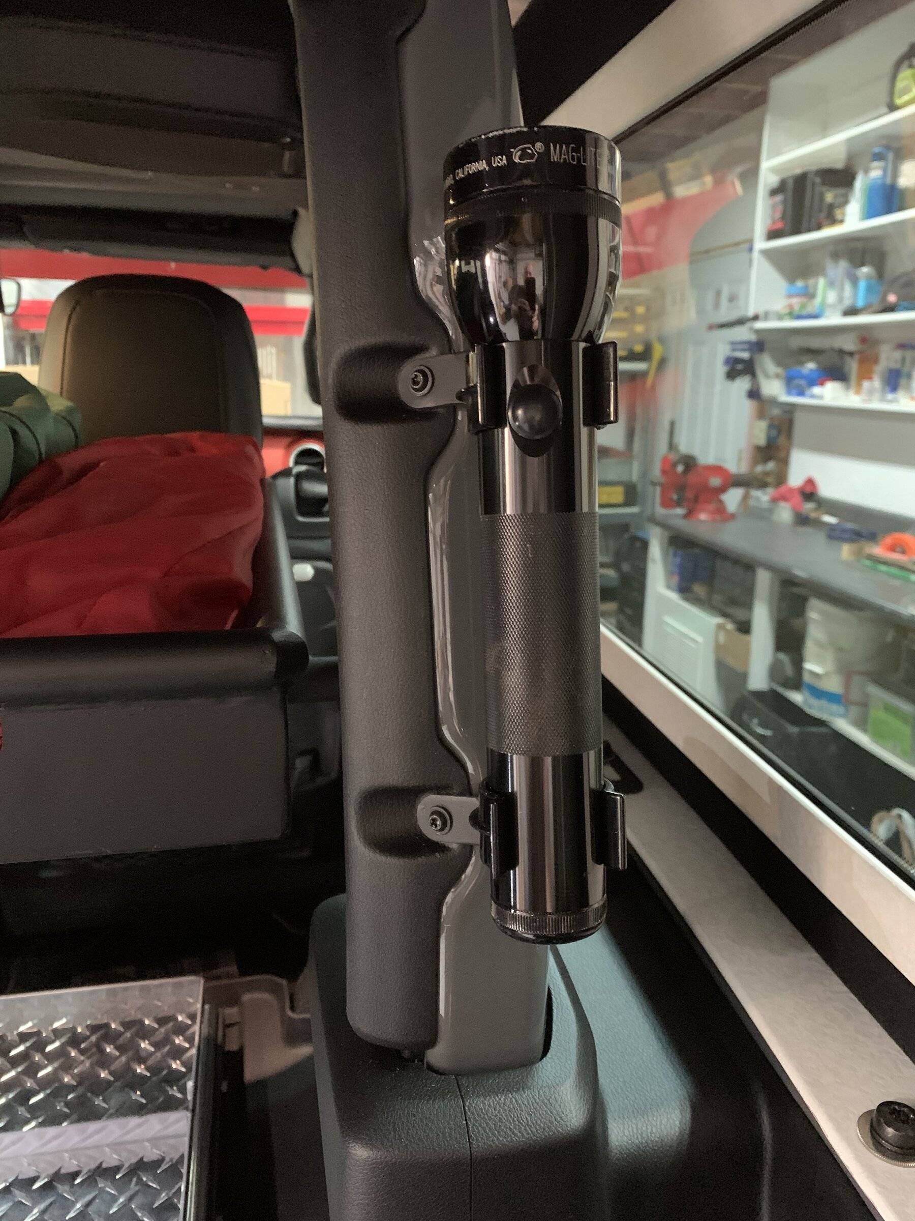 Jeep Wrangler JL No rear seat C1B12E29-F110-44C4-B7AB-87CB25358819
