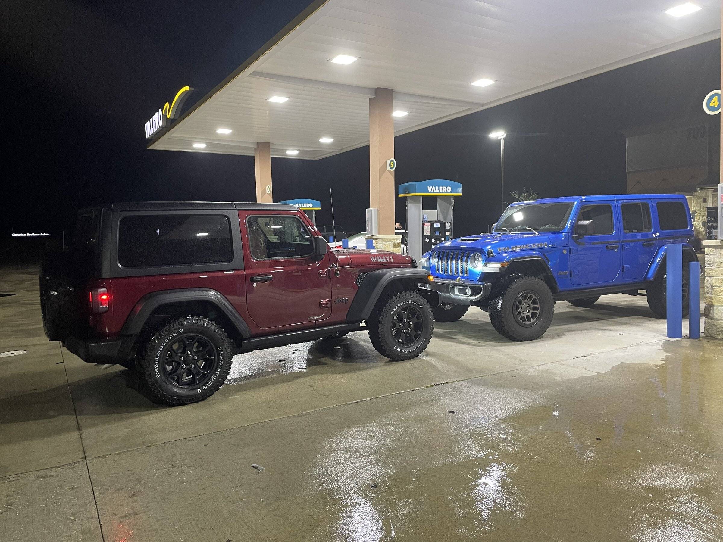 Jeep Wrangler JL Is the 392 longer up front ? C84046B6-584C-4466-99D9-18AA1958DC20