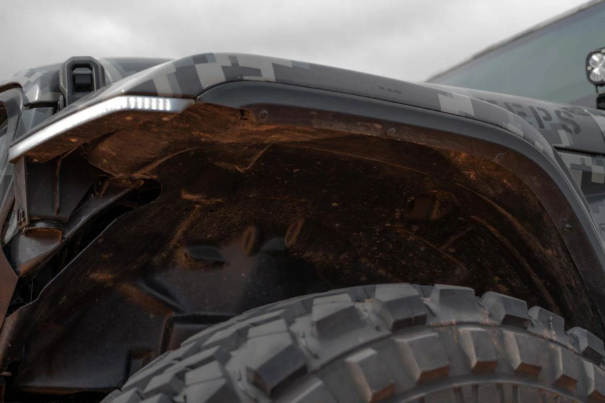 Jeep Wrangler JL Rubi Recon trail-jeeps-3-1199x800
