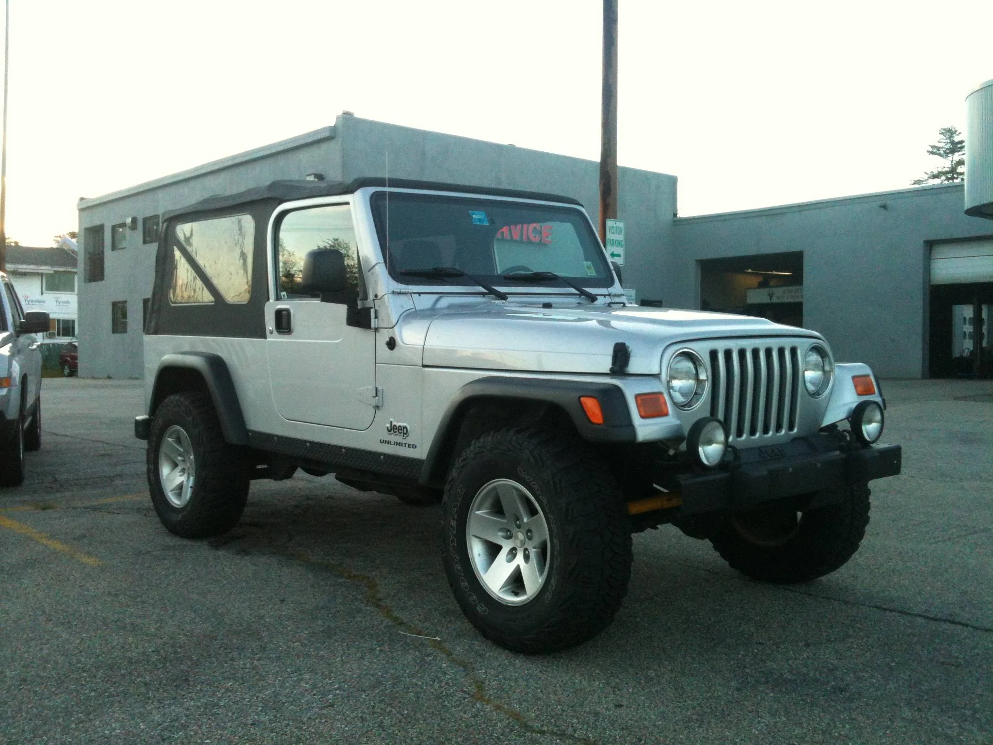 Jeep Wrangler JL 10-year Jeep Challenge E4B42CD4-E4A6-40C7-9D42-5A1DD155FD93