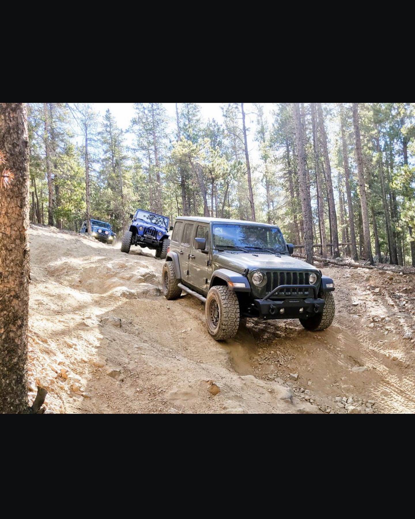 Jeep Wrangler JL 10-year Jeep Challenge 4E3573CF-88CB-428C-A8FA-E791B67835BD