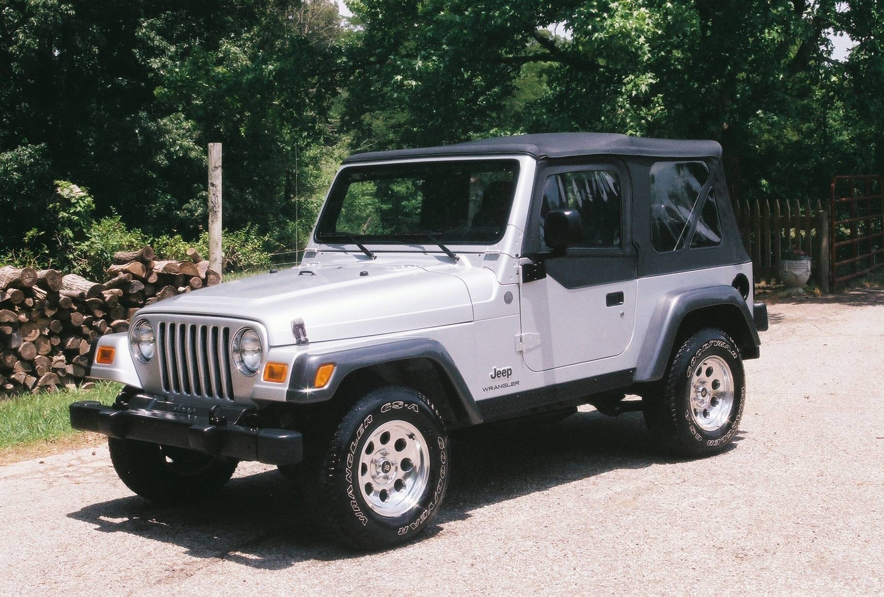 Jeep Wrangler JL 10-year Jeep Challenge 3BBF23DF-45D1-4D87-ABDD-B29036A5127D