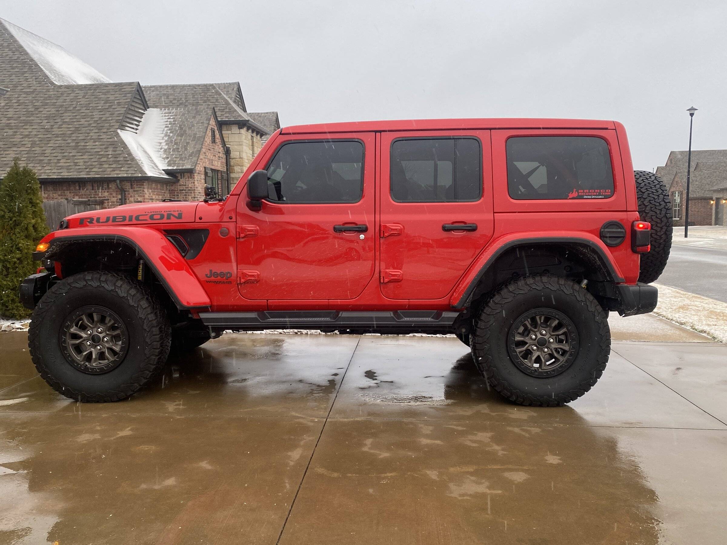 Jeep Wrangler JL Sliders with removeable steps C25B9BB3-9594-4153-B30B-862904A53EDF